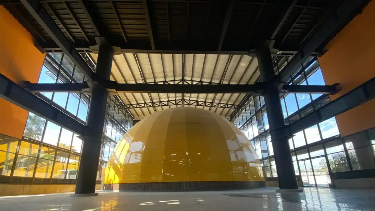 An image of the Float House.