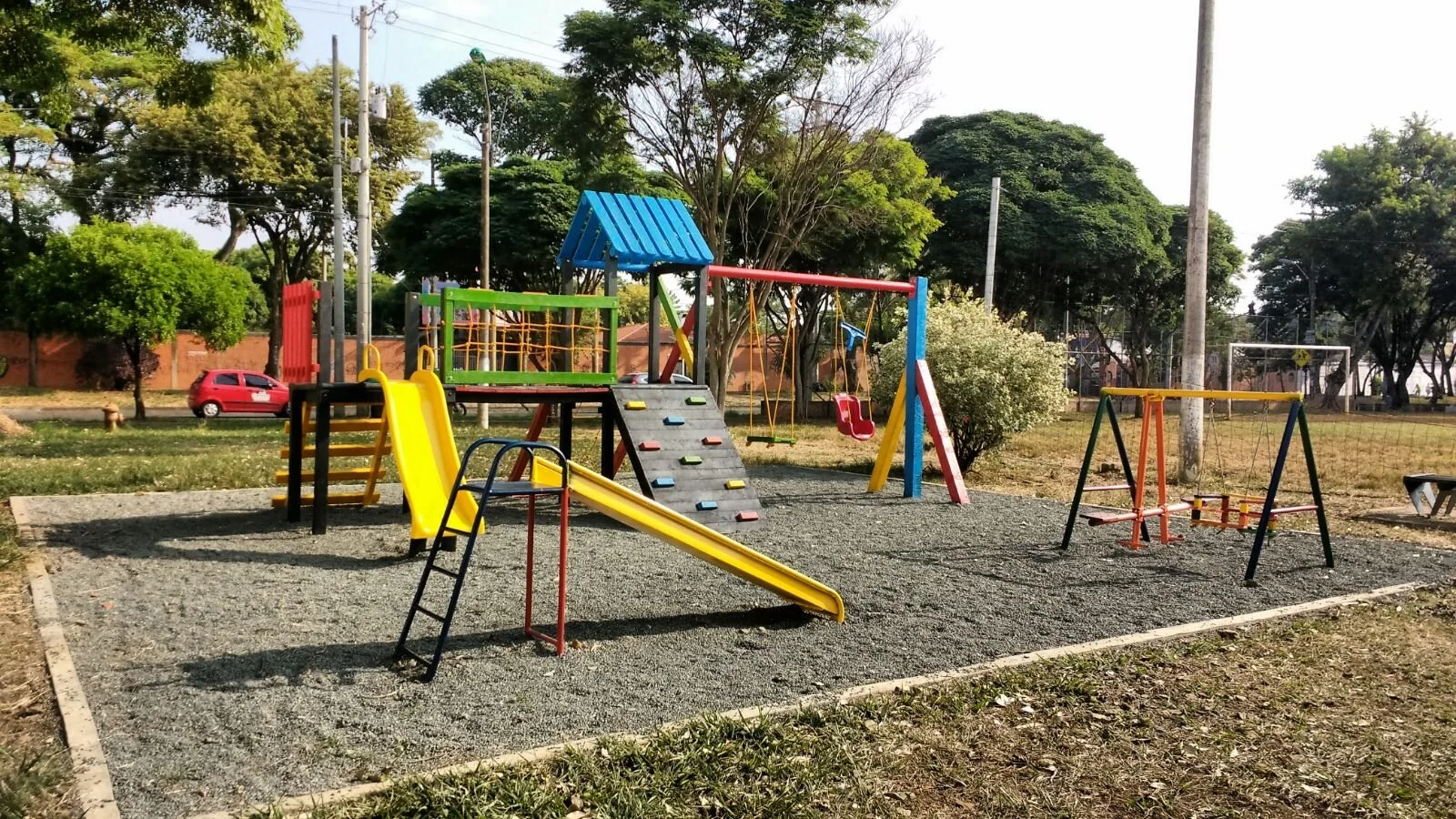 PARQUES RECREATIVOS Y ZONAS BIOSALUDABLES