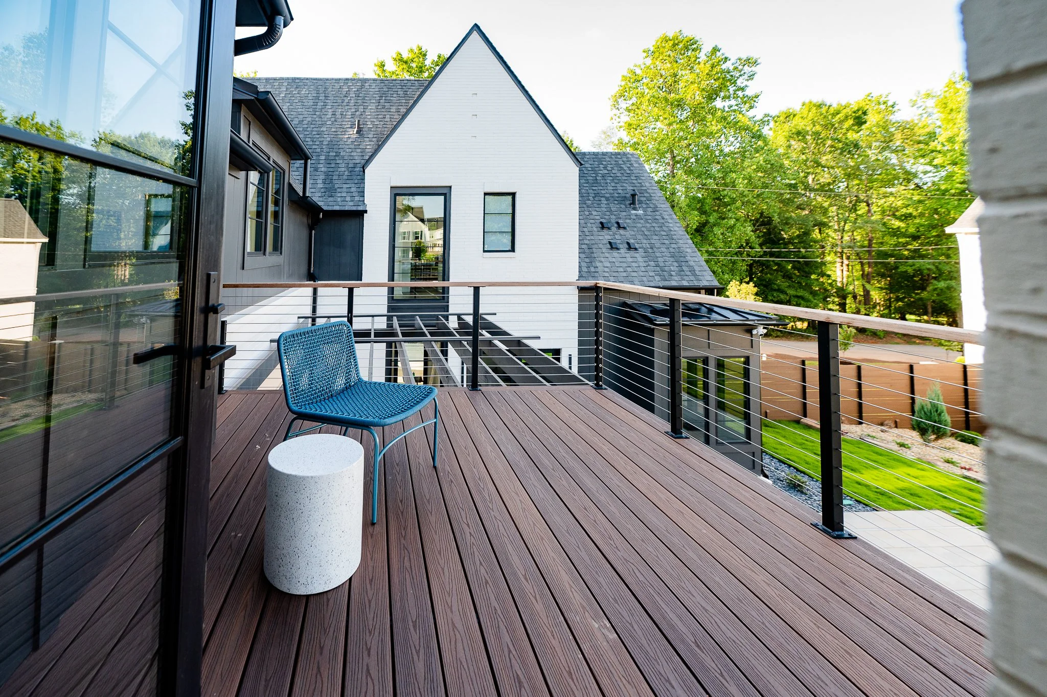 Modern deck