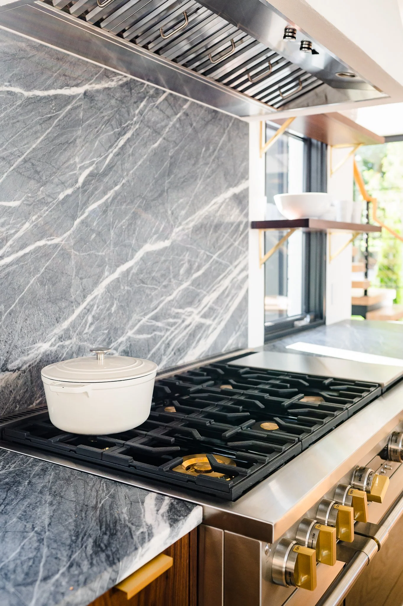Modern Marble backsplash