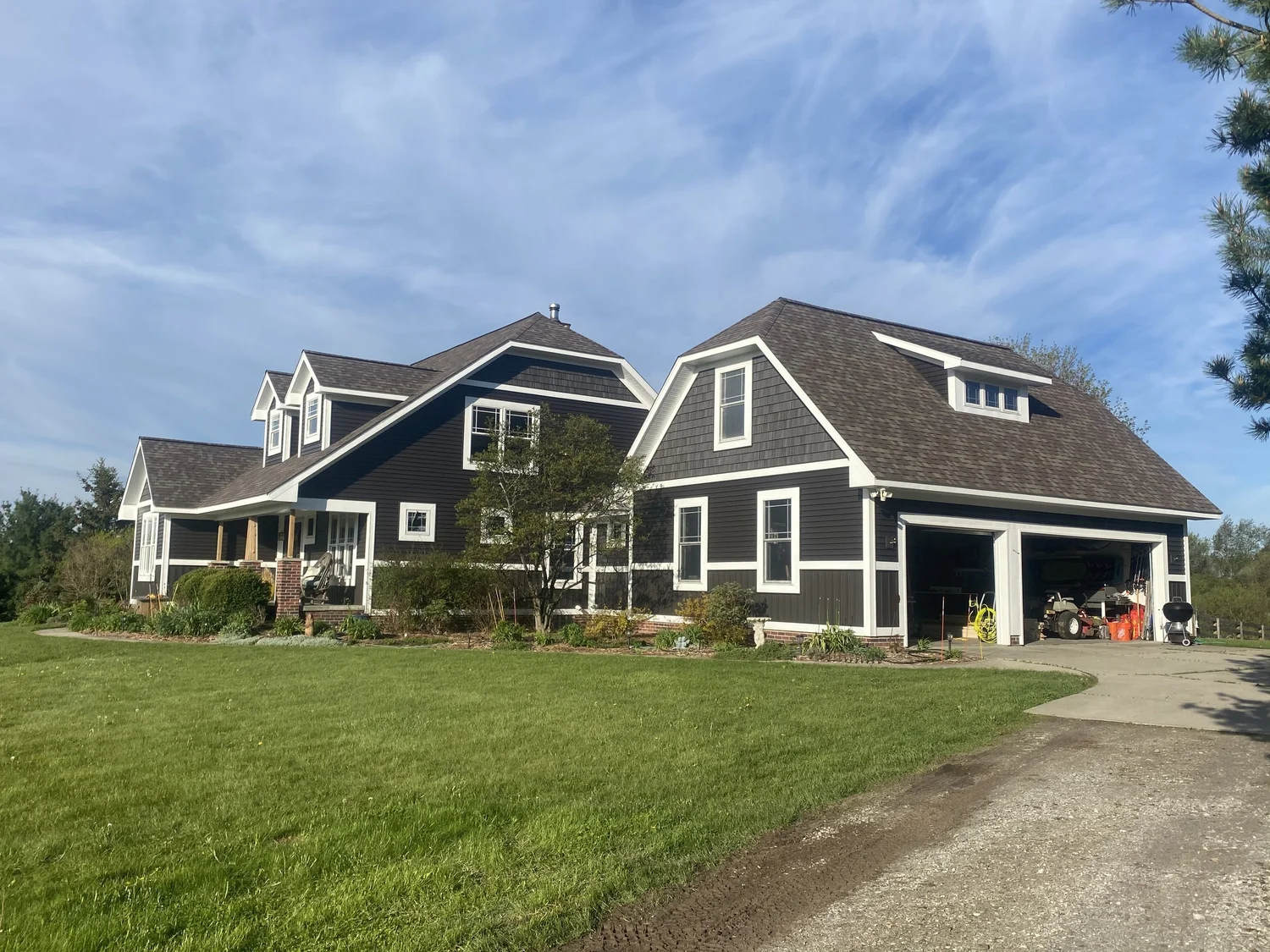 Premium vinyl siding installation