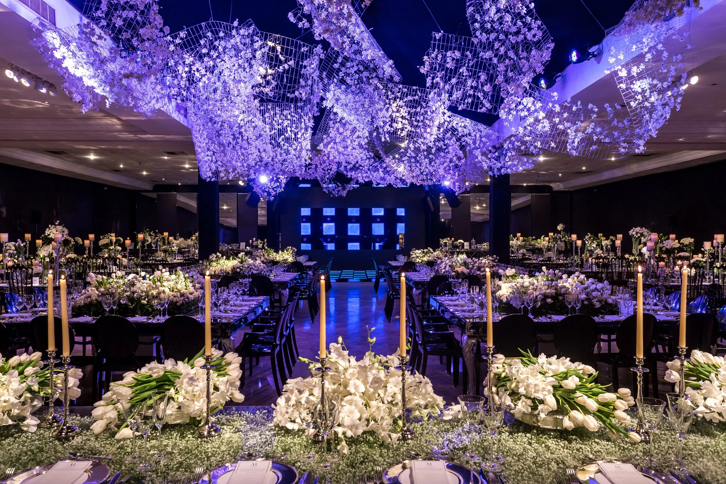 02-Noite-Estreladal-Casamento-Decoração-Curitiba-Ranzolin-Eventos-e-Experiências-jpg.jpg