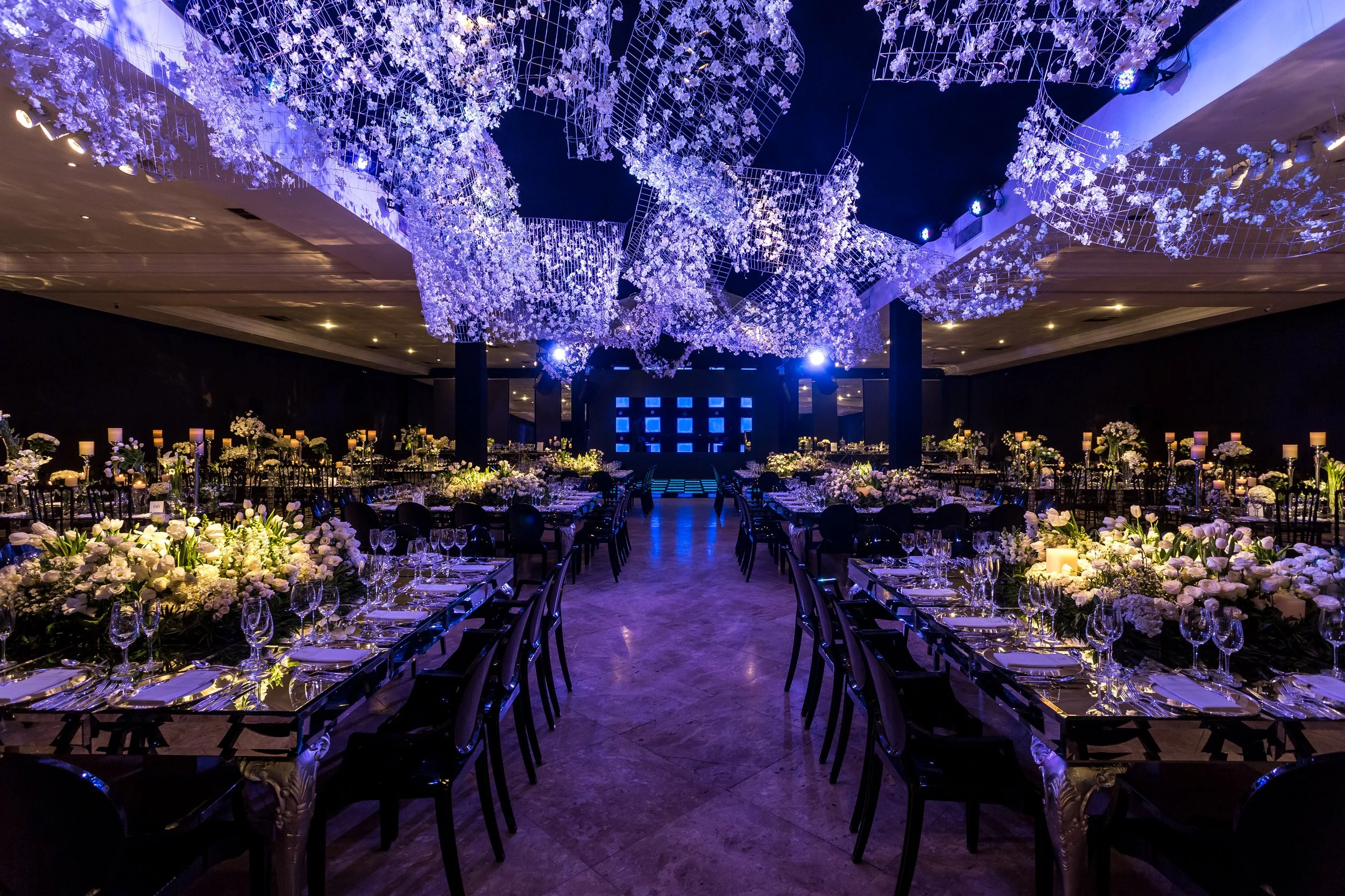 05-Noite-Estreladal-Casamento-Decoração-Curitiba-Ranzolin-Eventos-e-Experiências-jpg.jpg