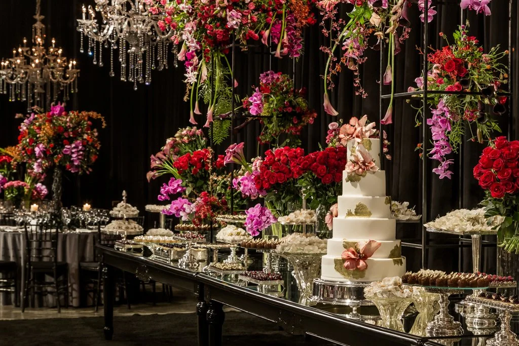 03-Composição-Dramática-Casamento-Decoração-Curitiba-Ranzolin-Eventos-e-Experiências-jpg.jpg