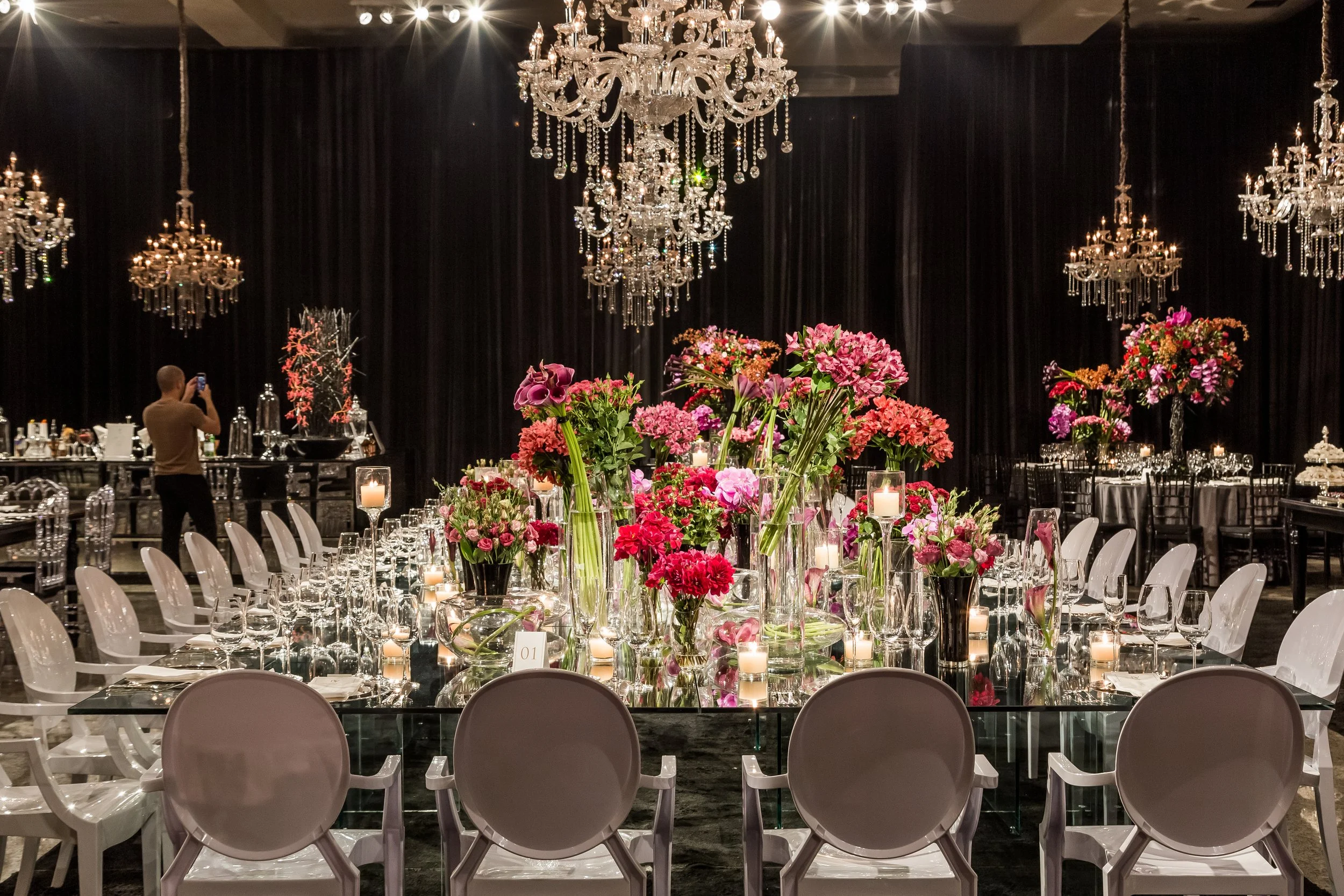 02-Composição-Dramática-Casamento-Decoração-Curitiba-Ranzolin-Eventos-e-Experiências-jpg.jpg