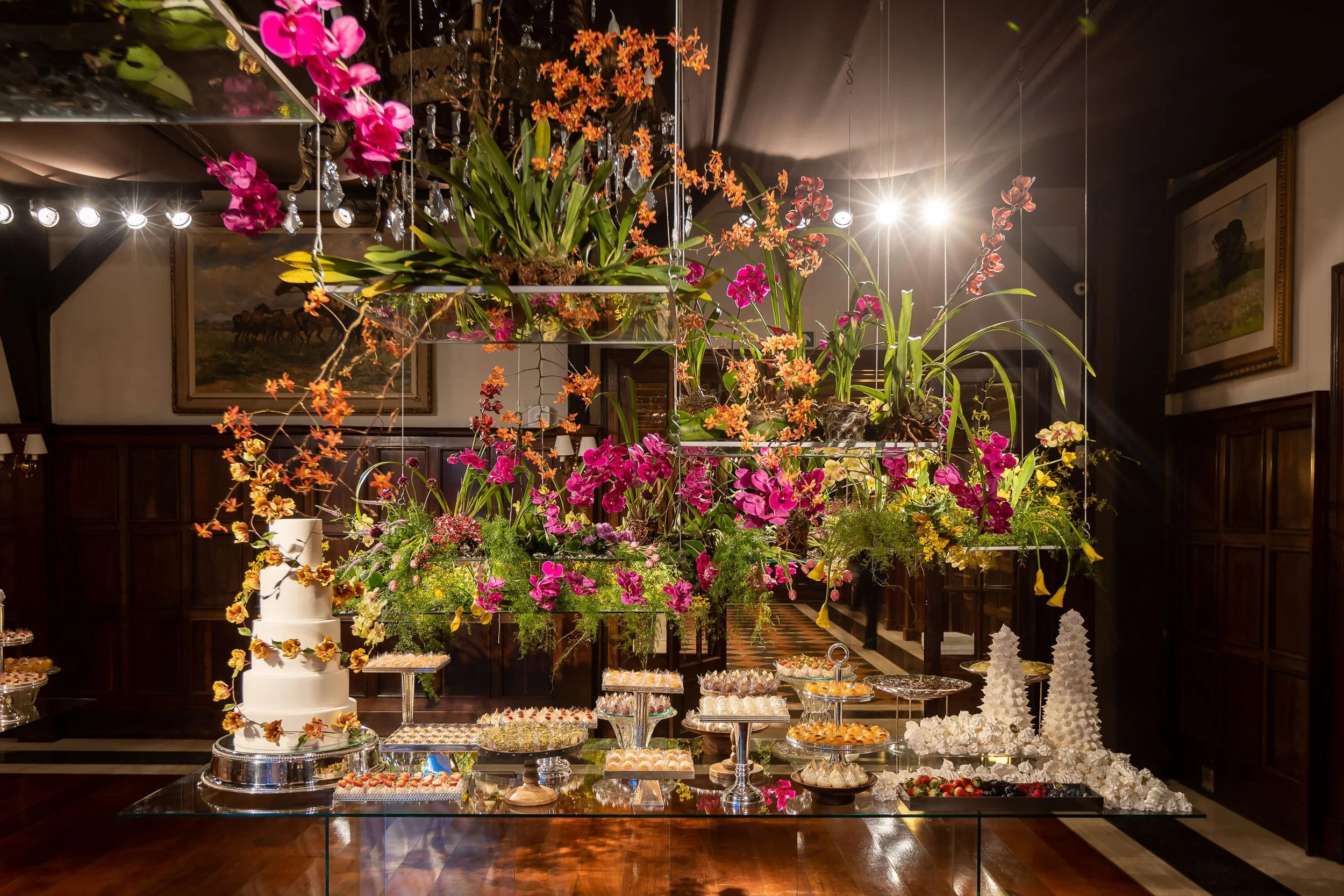 03-O-Voo-das-Flores-Casamento-Decoração-Curitiba-Ranzolin-Eventos-e-Experiências-jpg.jpg