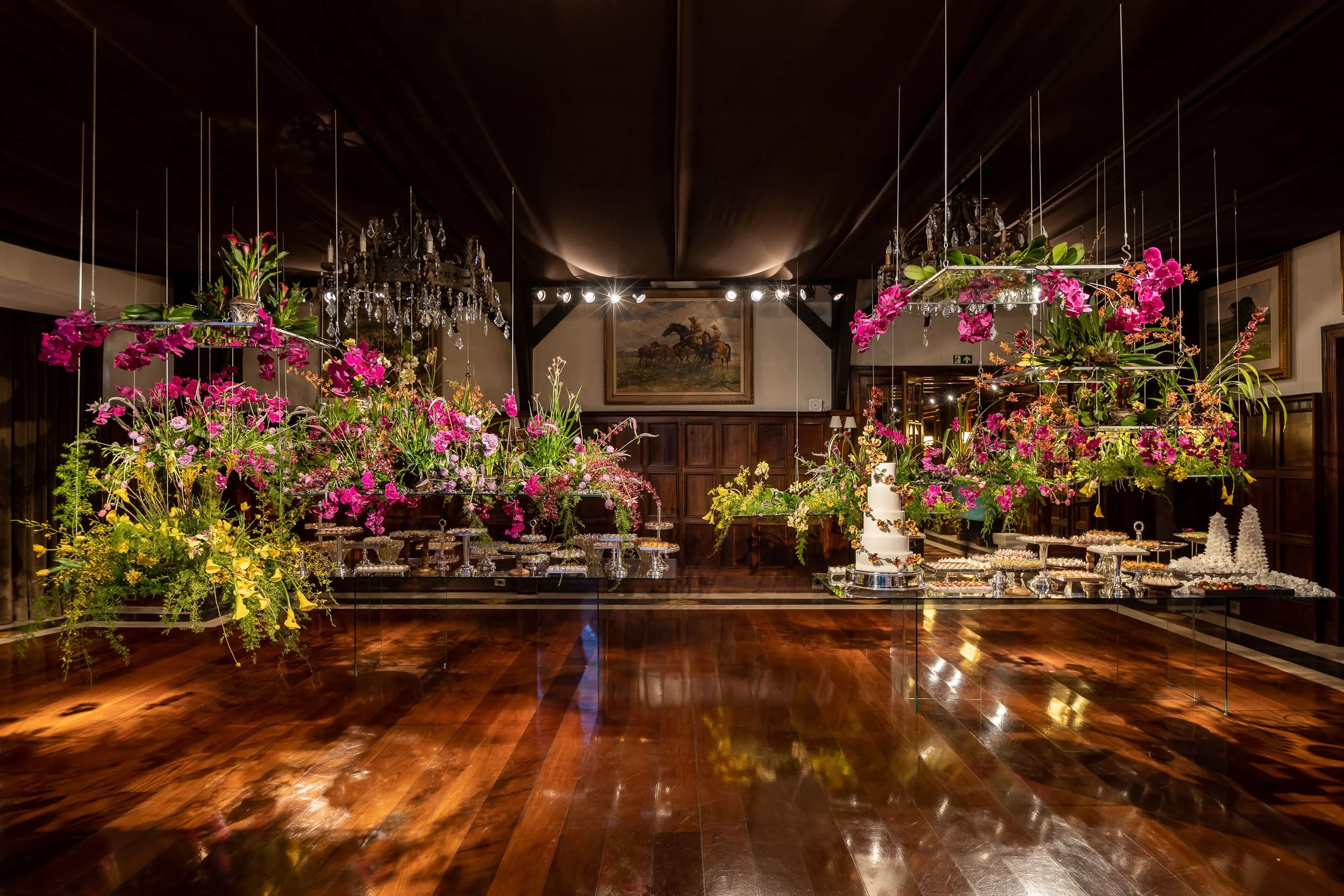 04-O-Voo-das-Flores-Casamento-Decoração-Curitiba-Ranzolin-Eventos-e-Experiências-jpg.jpg