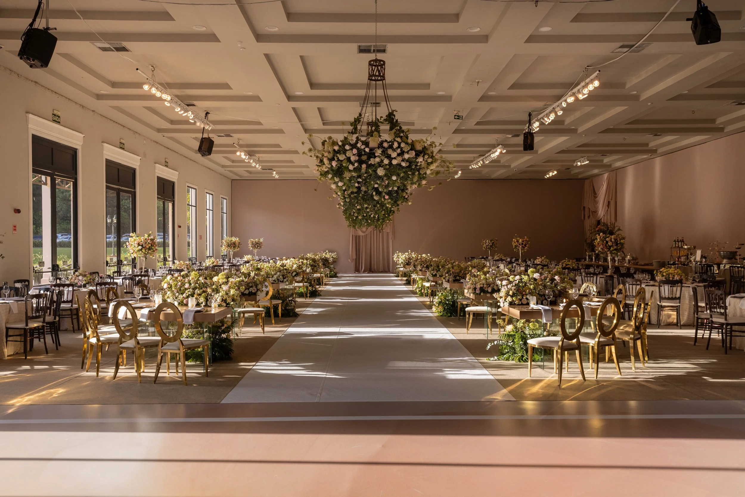 Casamento-Libanes-Aya-e-Yasser-Florecer-da-Luz-Decoração-Ranzolin_eventos-e-Experiências (8).jpg