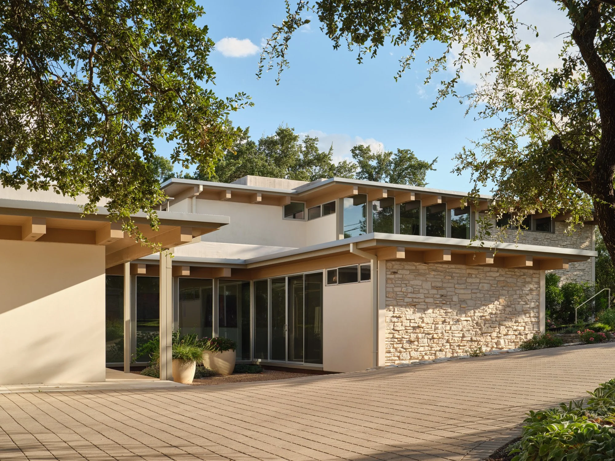 mid-century modern house