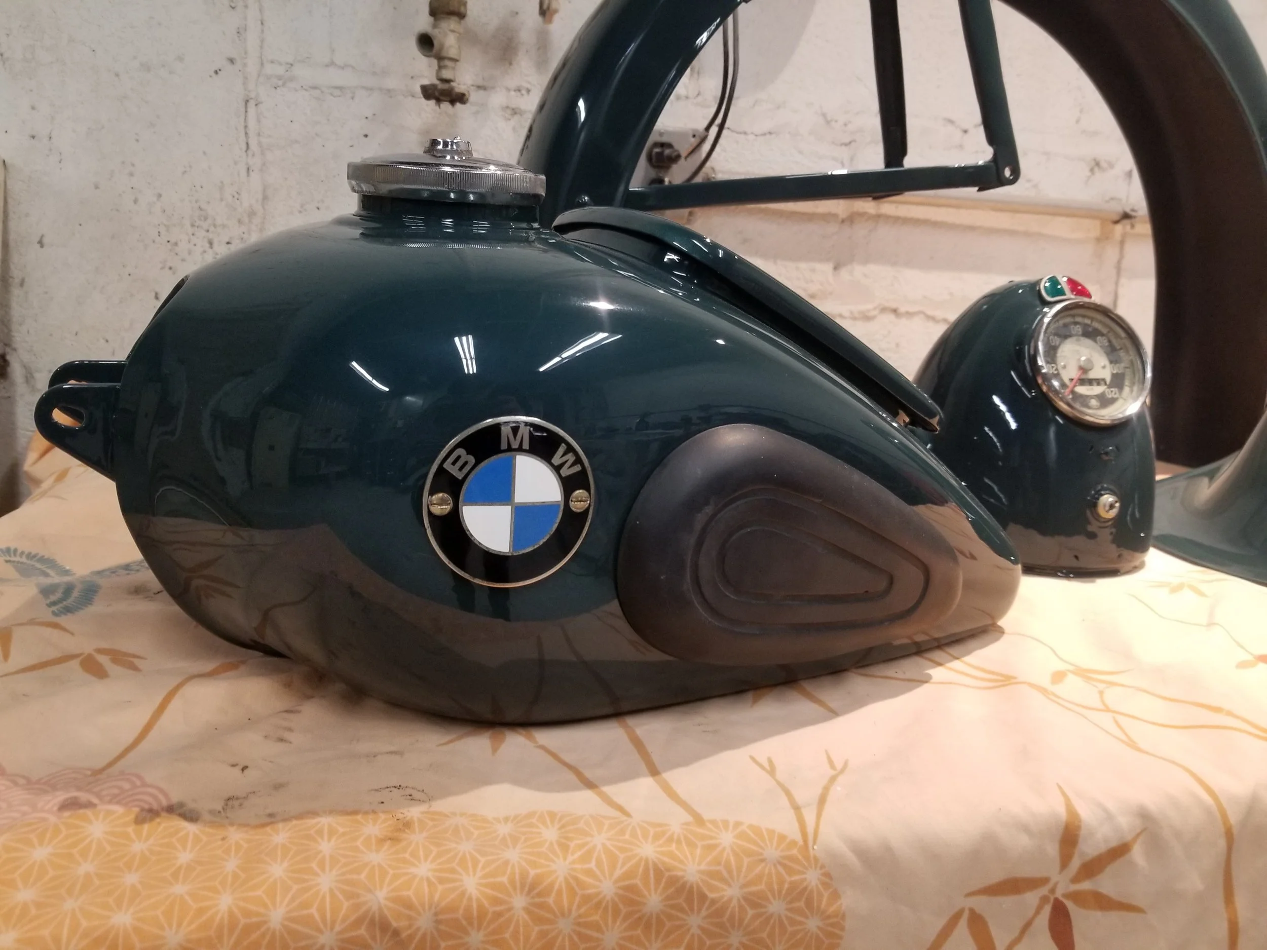 motorcycle restoration 14.jpg