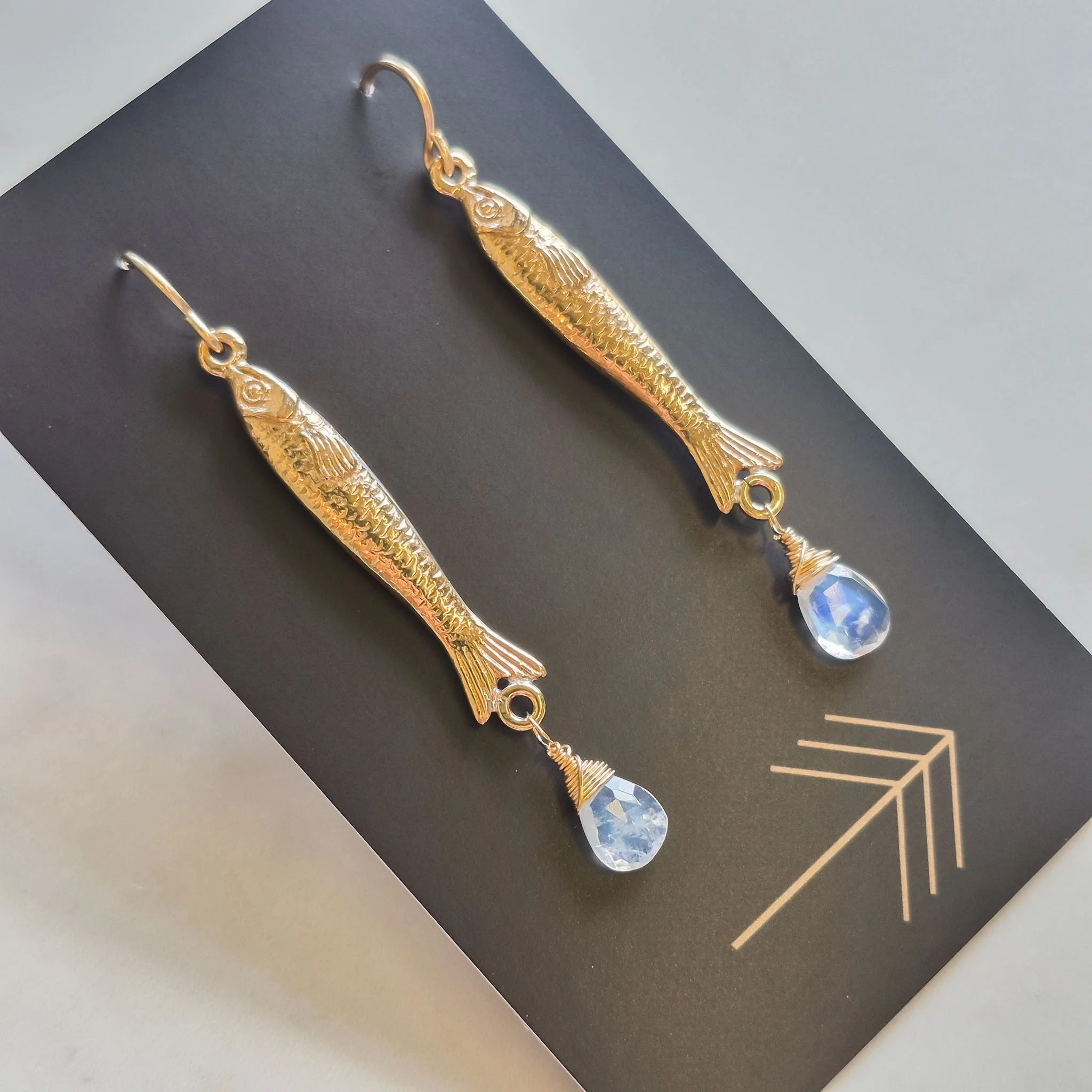 moonstone-sardine-earrings-bronze-1.jpg