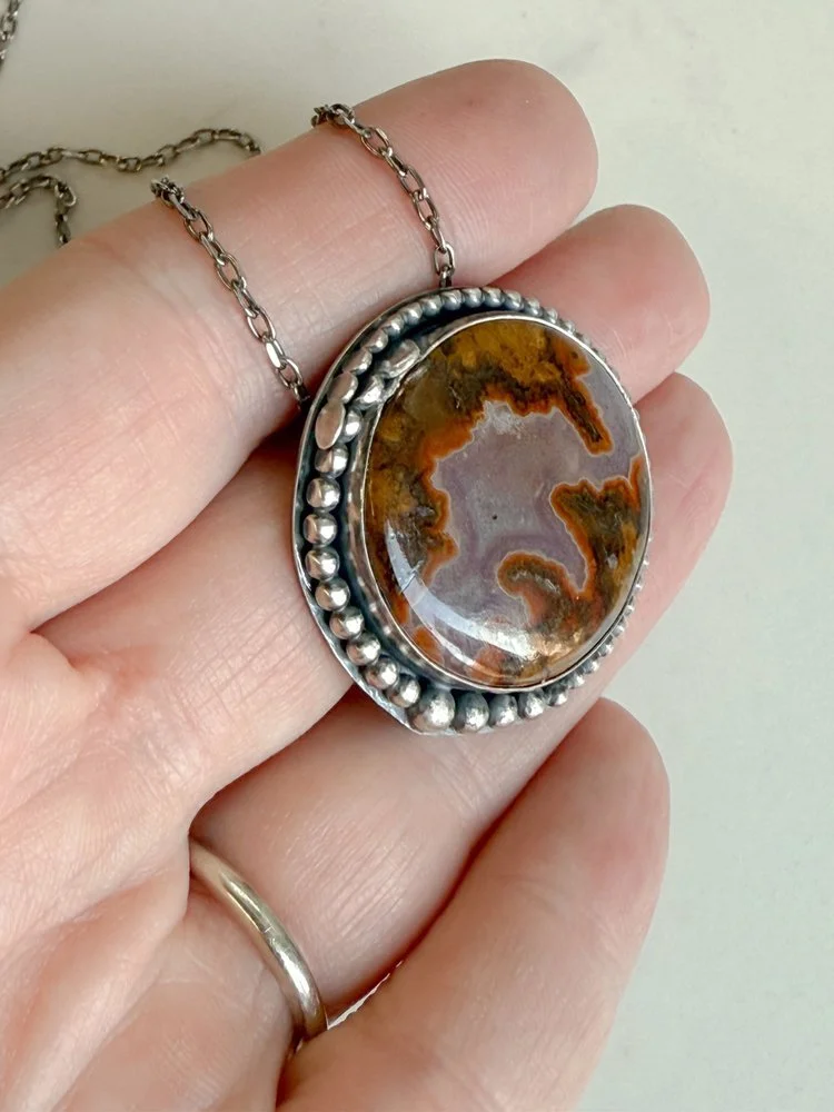 Moroccan Seam Agate - Desert Spine 2.JPG