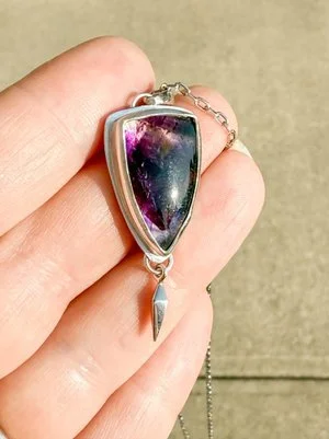 amethyst-halo-phantom-necklace-silver-shield-198-3-hand.jpeg