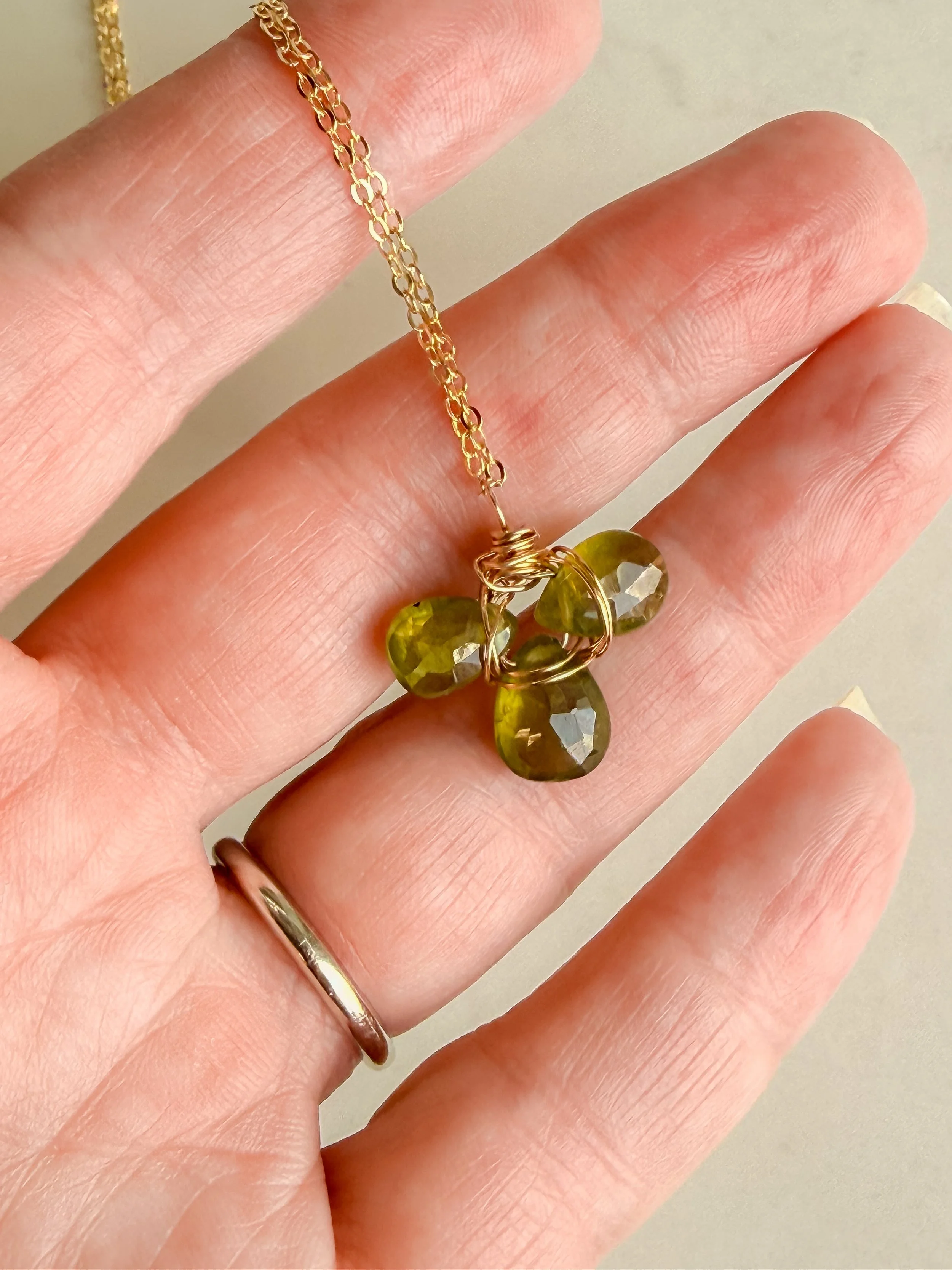 vesuvianite-gold-fill-necklace-clover-saint-patricks-3.JPG