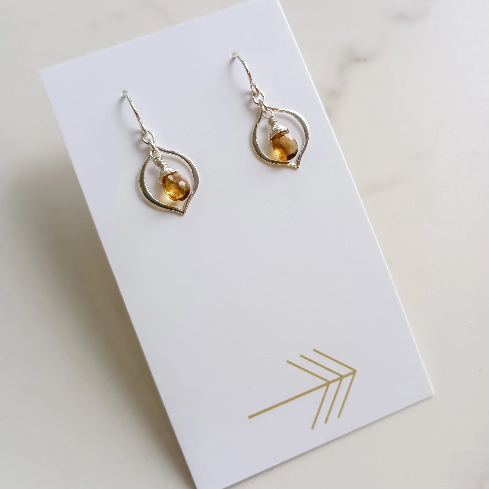 beer-quartz-gemstone-arabesque-earrings-silver-small-1.jpg