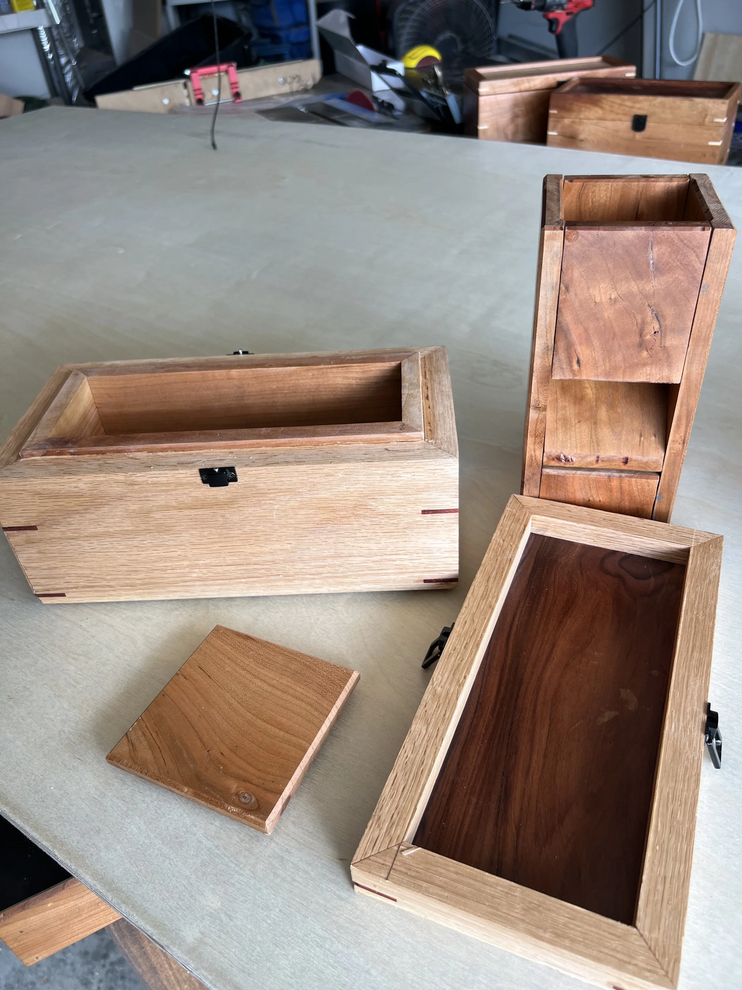 Magnetic DND dice tower with a storage box and coaster.