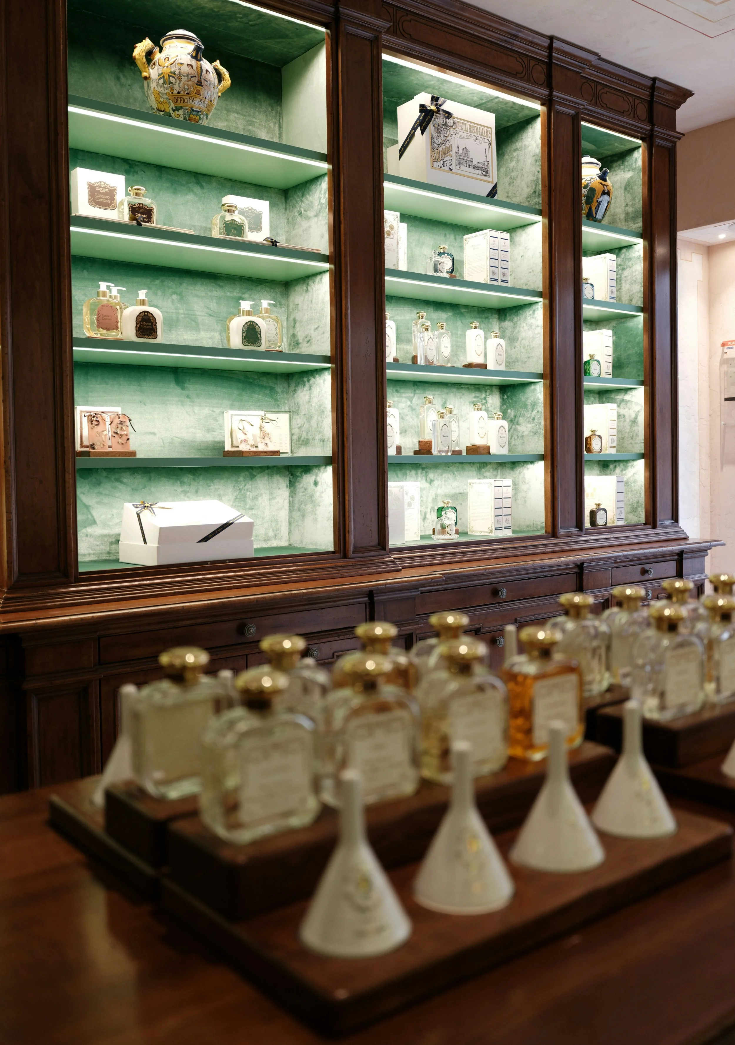 Perfume Tours in Europe | Elegant Experiences that Most Travelers Miss