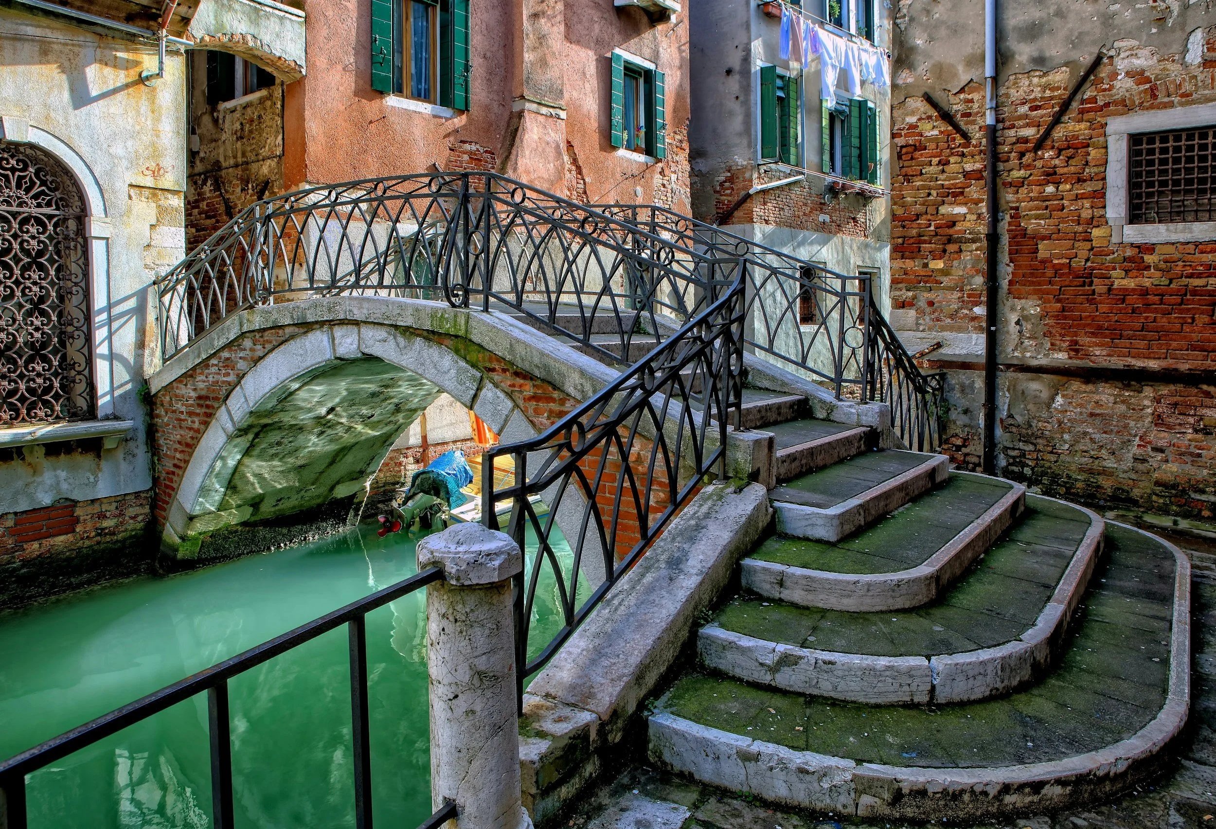 Build Your Own 3-Day Venice Itinerary with The Travel speakeasy 3x3 Method