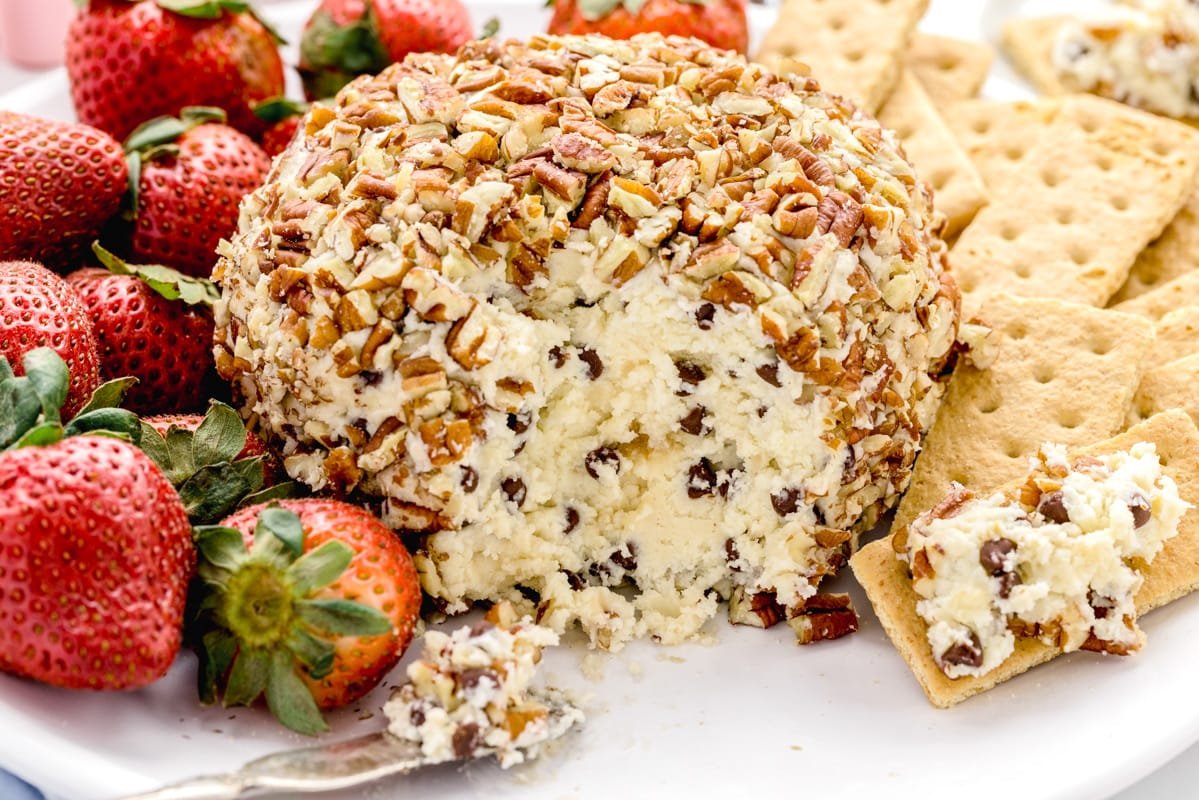 CHOCOLATE CHIP CHEESE BALL