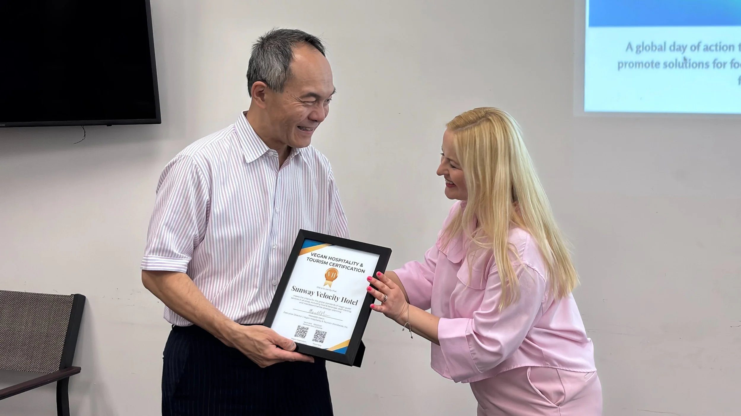 The Role of Vegan Options in Achieving Global Sustainability Goals