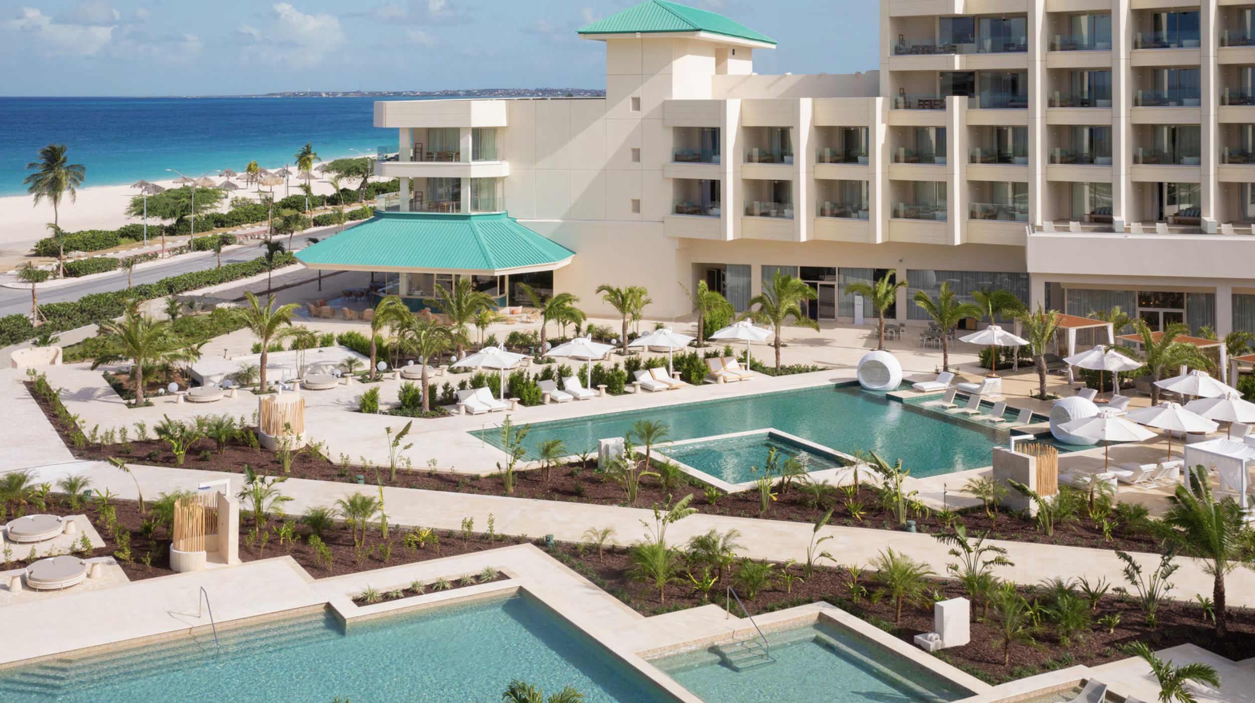 Transforming a Luxury Resort Menu: JOIA by Iberostar Achieves 30% Plant-Based Across All Dining Venues