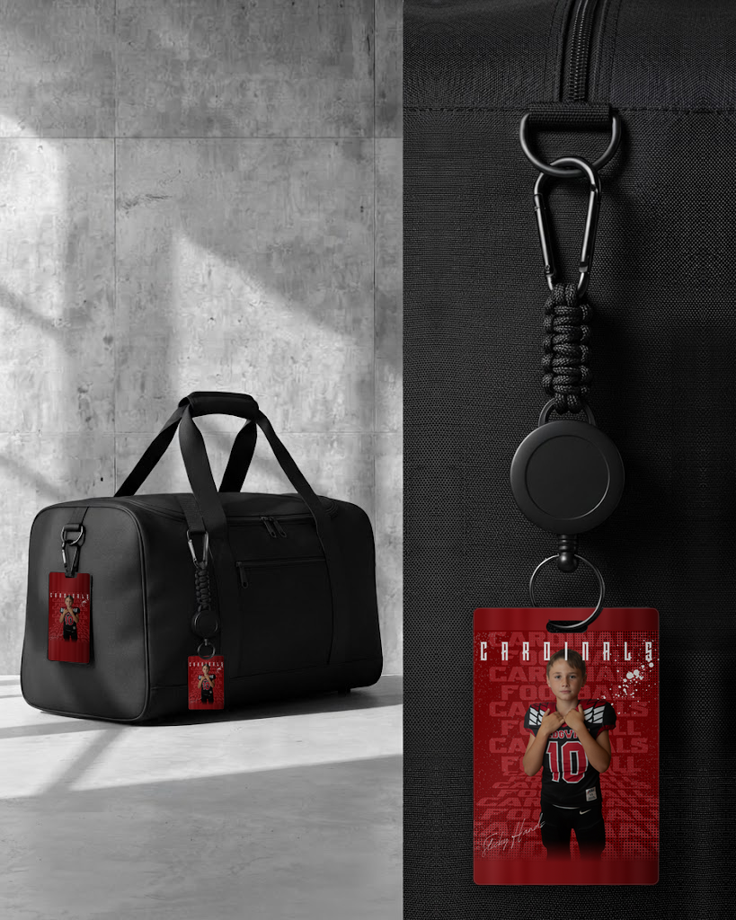 Cardinals Backdrop Smart Bag Tag