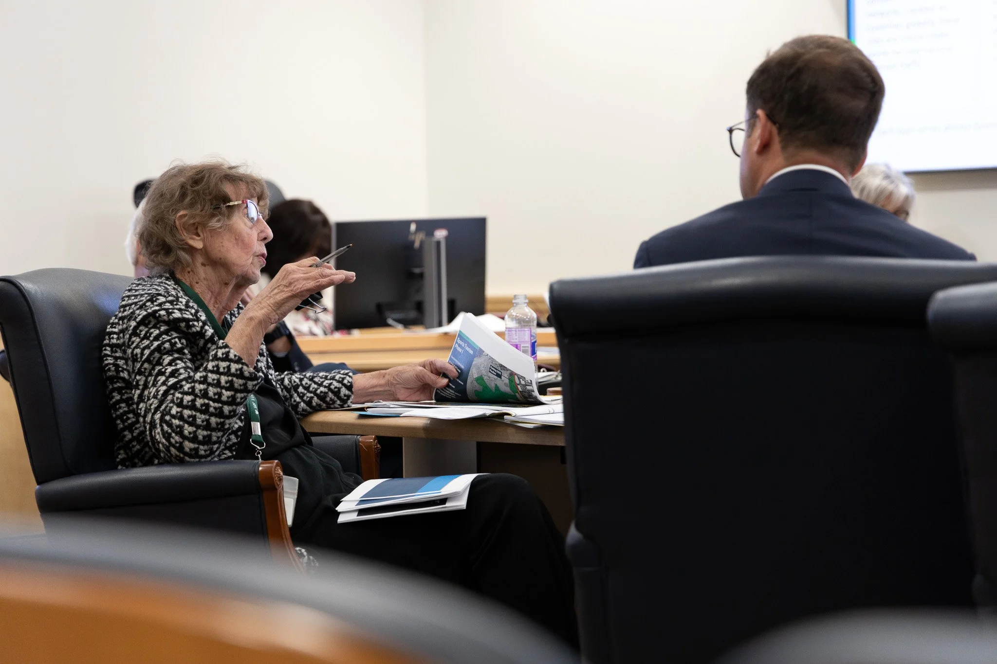 Barbara Henley at the City Council briefing on data centers