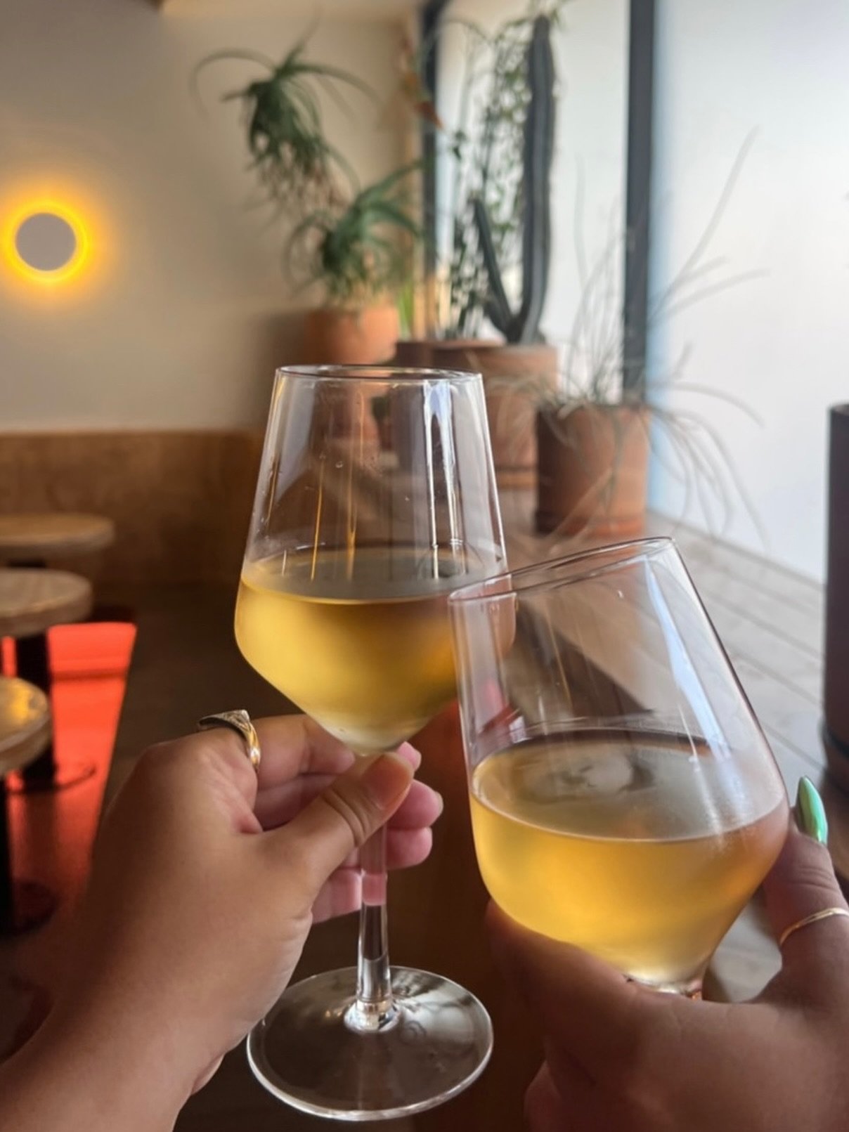 ☀️ BUY ONE GET ONE ☀️
In honor of summer kicking off with Memorial Day weekend we are offering a weekend BOGO special. Tonight and tomorrow only, come in, buy a glass, get another glass for free. Bring a friend 😎