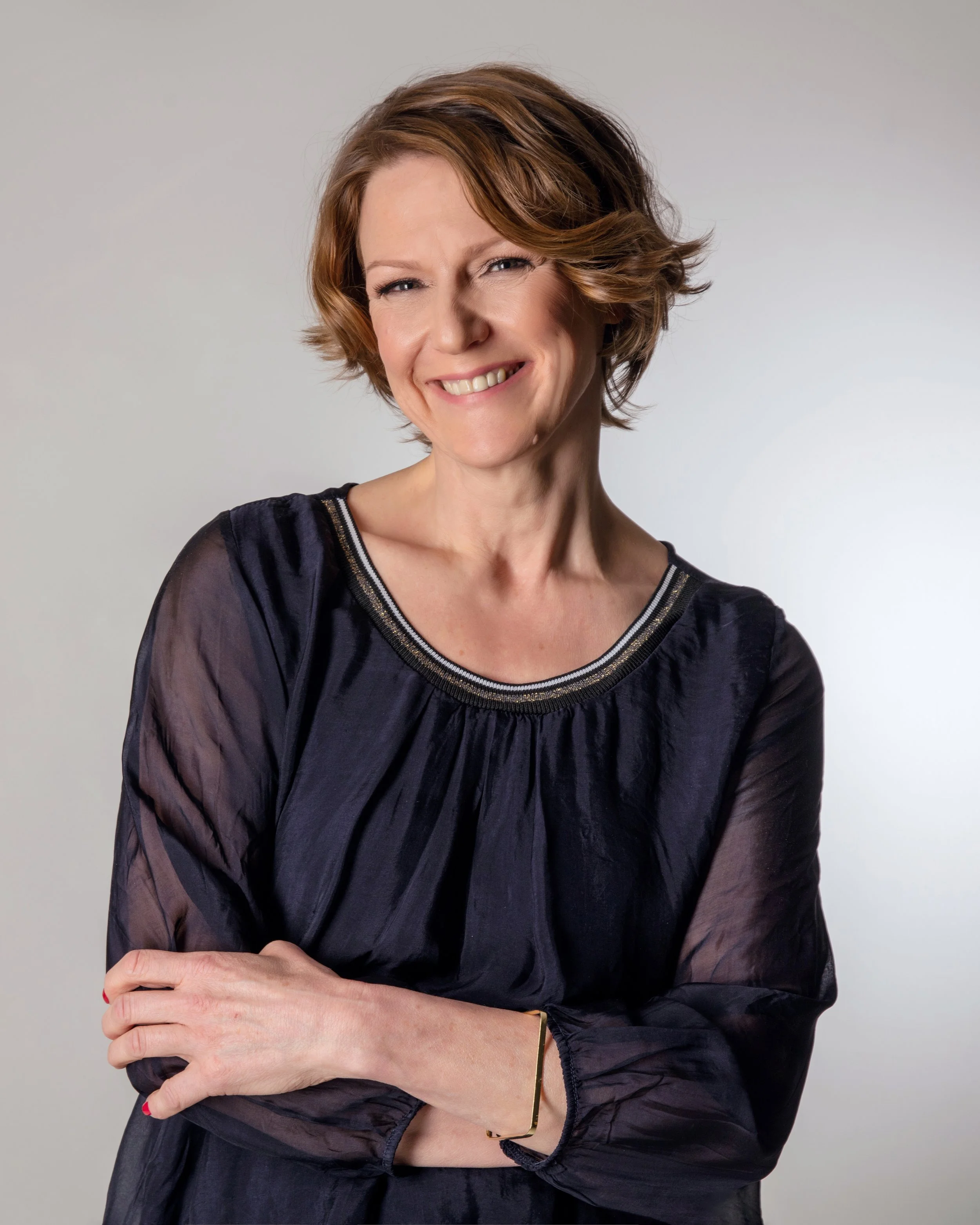 e2: maybe she’s losing it…maybe it’s menopause!