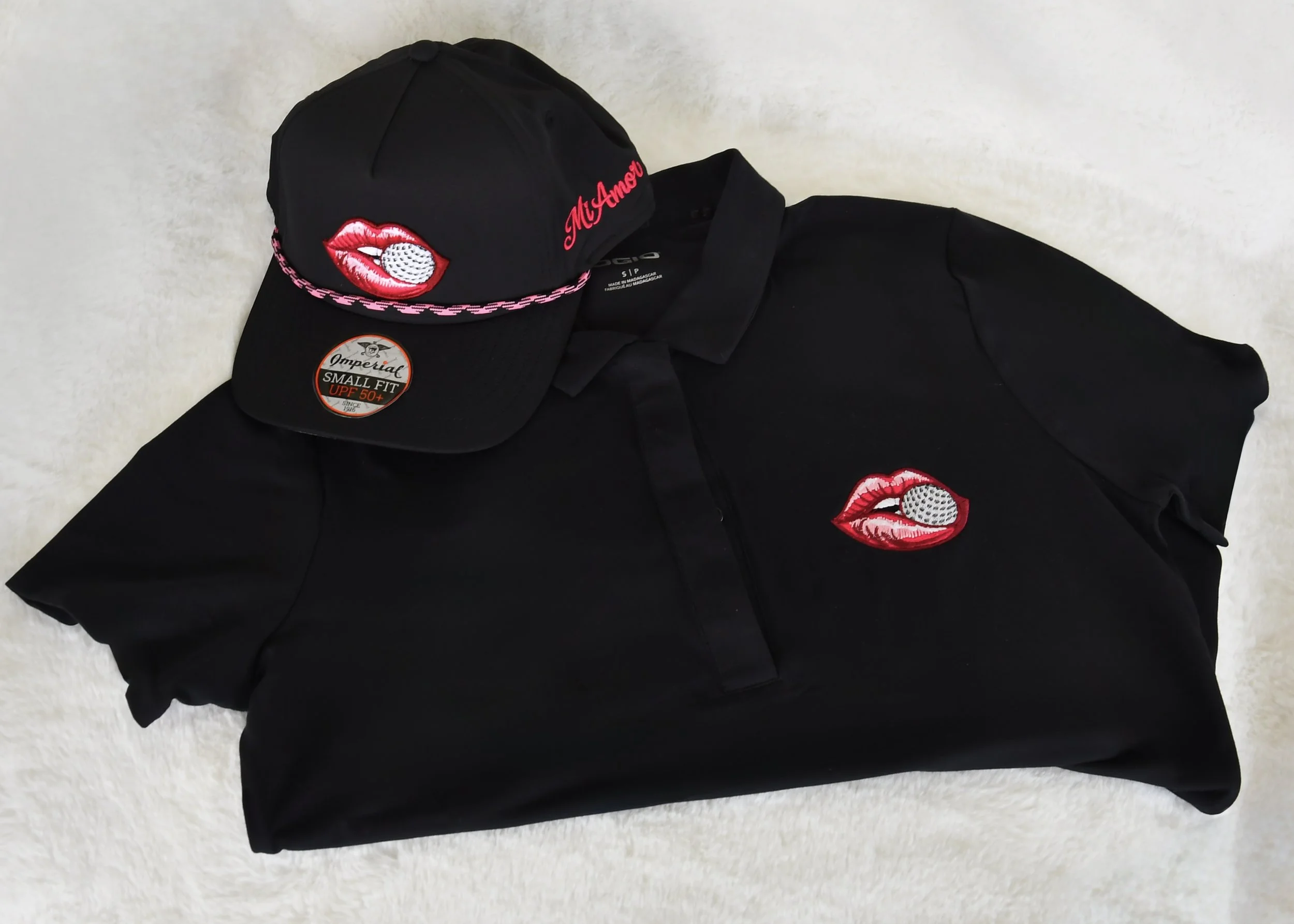 Women's Black Polo and Pink Rope Hat.JPG