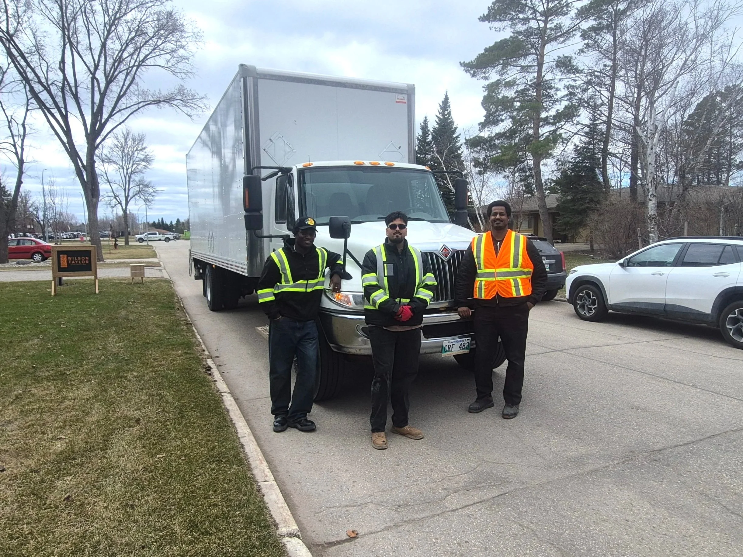 Trucking, delivery, shipping, service, team, local, Winnipeg.