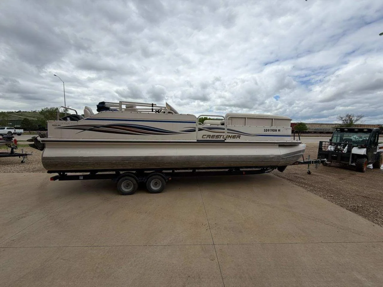2007 Crestliner LSi Angler Pontoon
