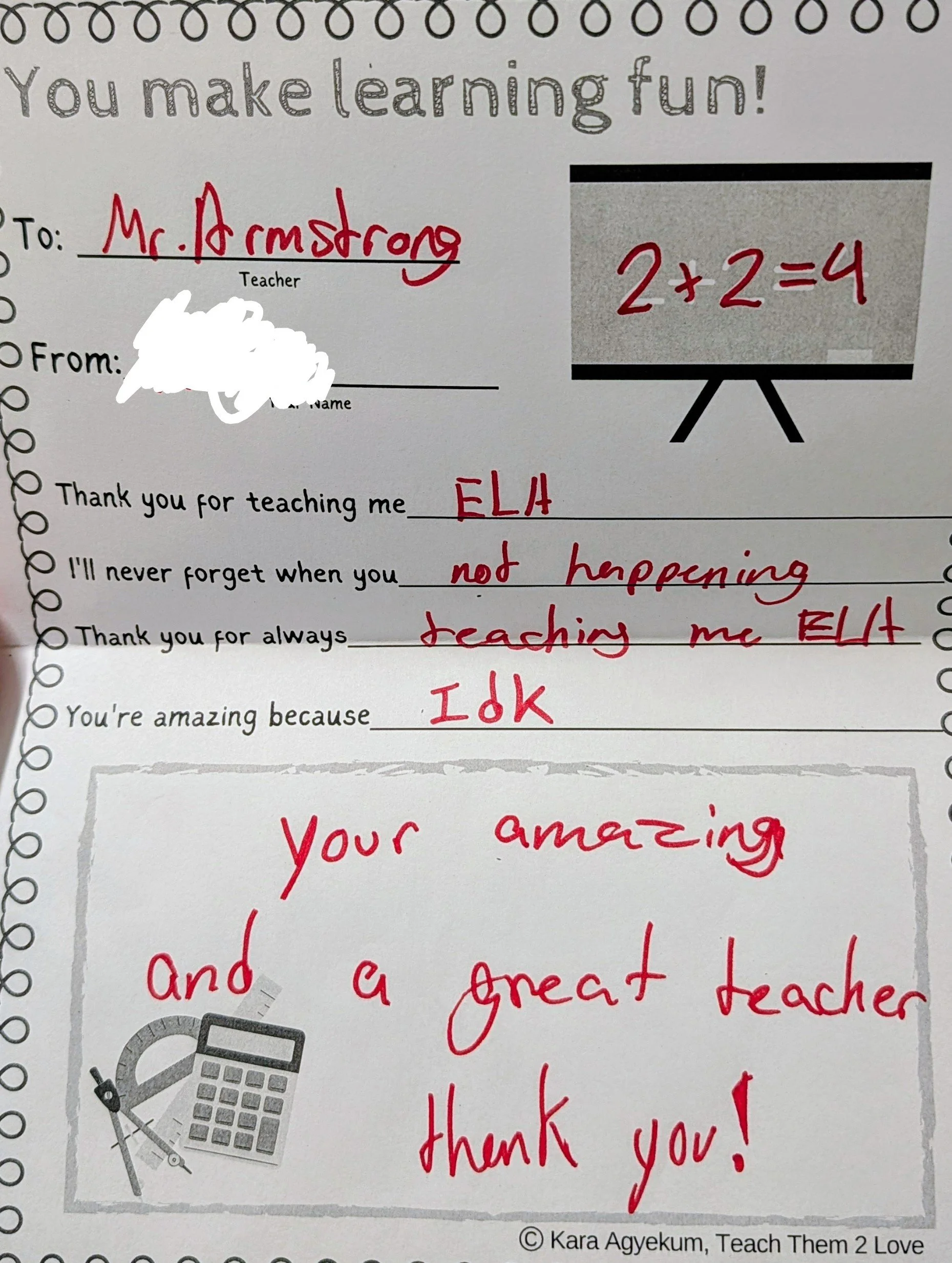 Una hoja de notas con palabras y frases en inglés, un dibujo de una pizarra con suma 2+2=4, y dibujos de un teléfono, una calculadora, y una regla, con espacios para completar con nombres y mensajes de agradecimiento.