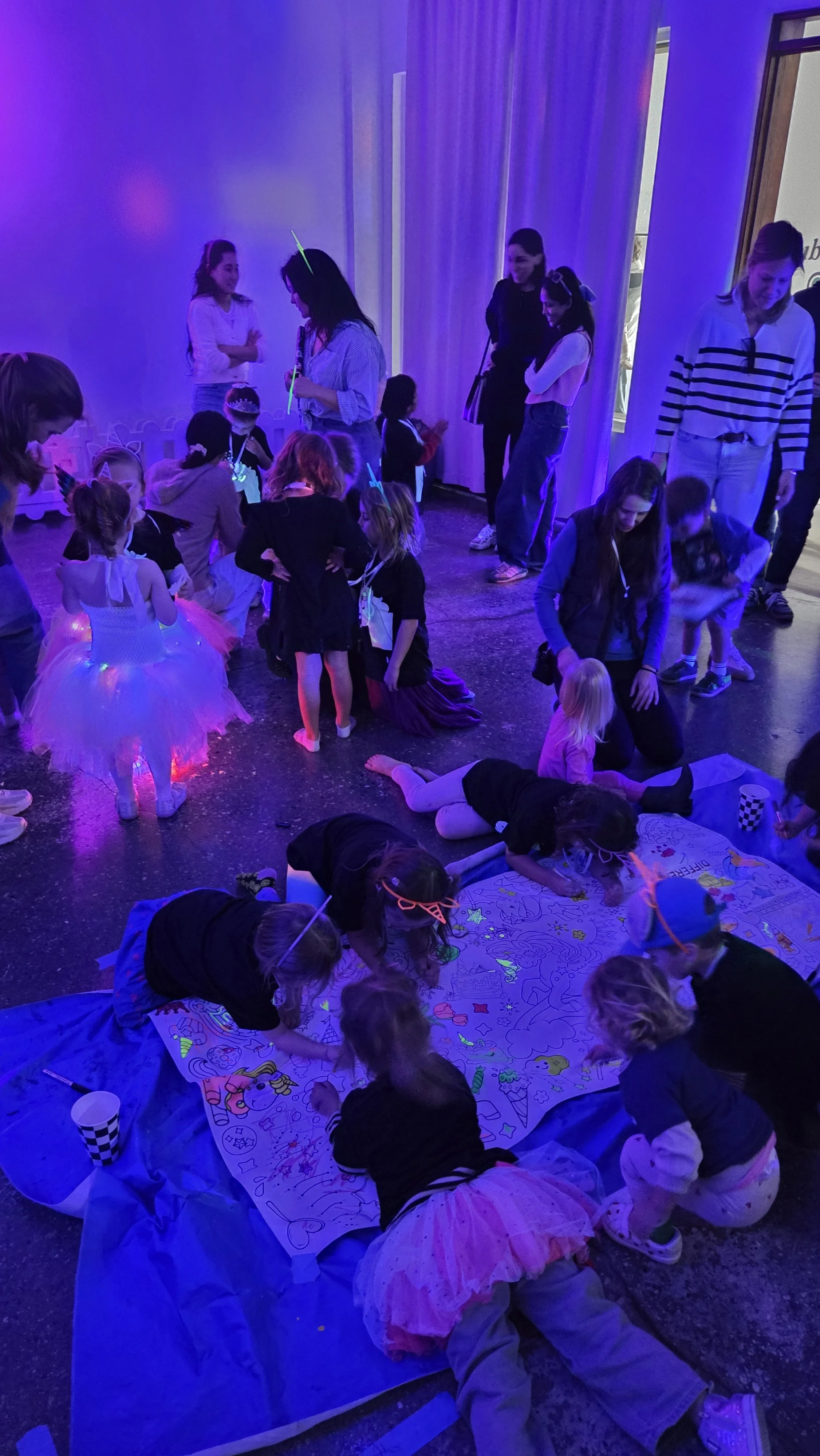 Glow Party