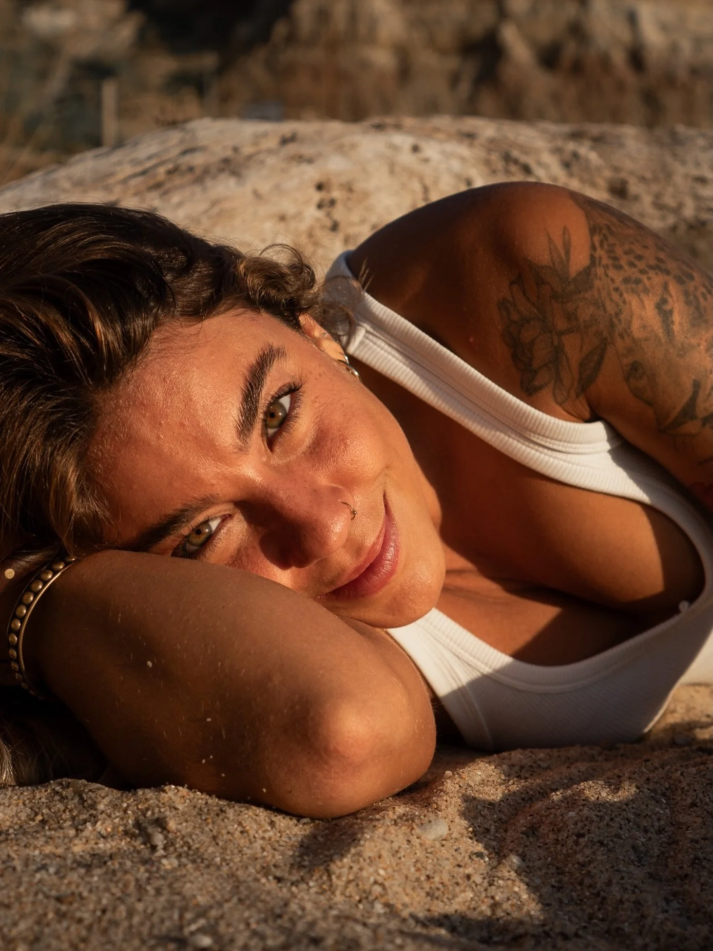 golden hour magic @carolguimaraes 🌞✨

wild and free.
strong and powerful.
soft and loving.
🪐