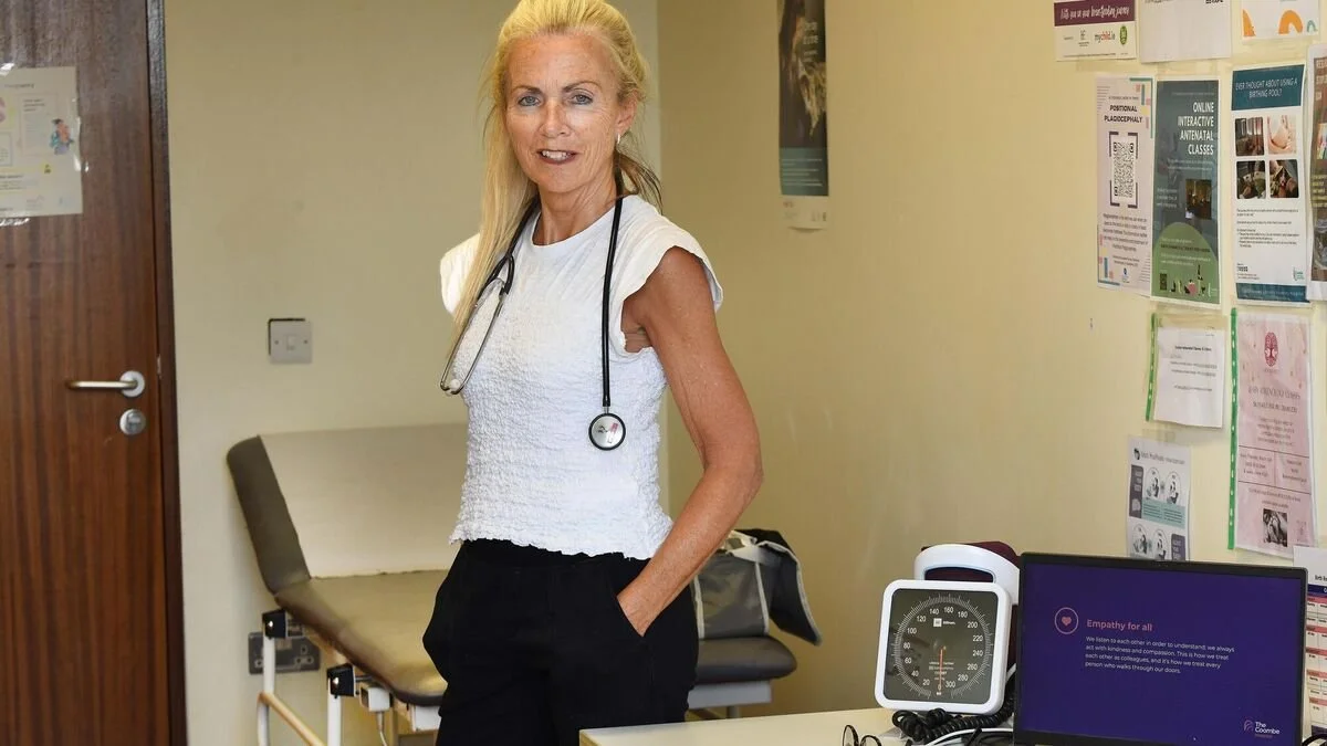 Community midwife Fiona Walsh reflects on 25 years supporting families through pregnancy, birth, and postnatal care with the Coombe Hospital in this Irish Examiner feature.