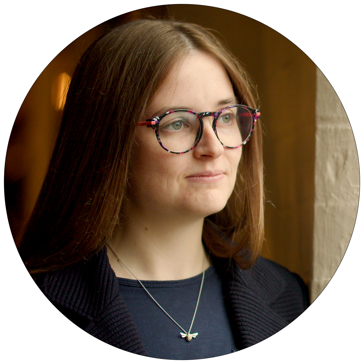 Sarah Richardson, who has lived with tinnitus since age 15, featured in Surviving Tinnitus