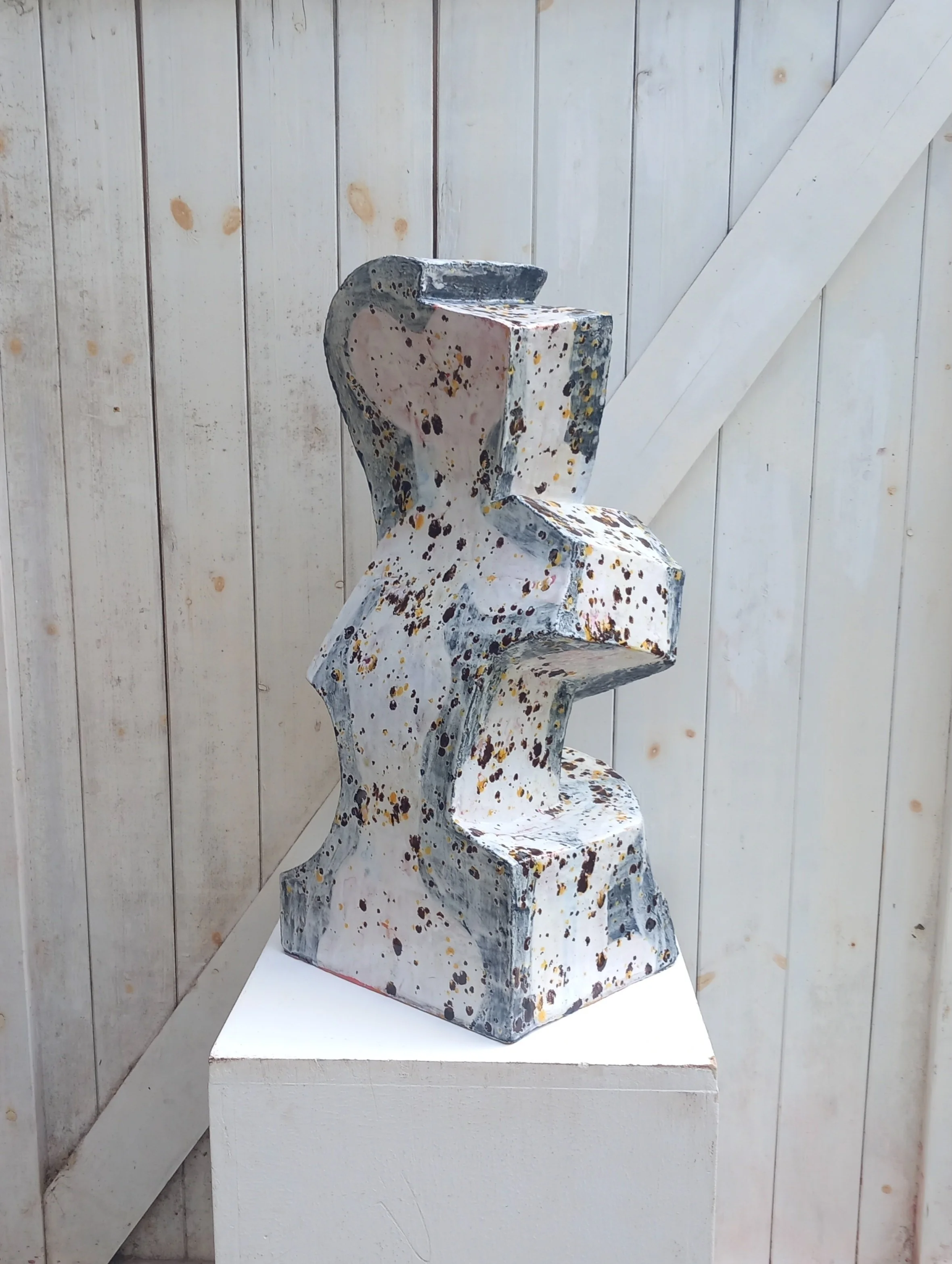 Wessle I
2022
65cm x 27cm x 22cm