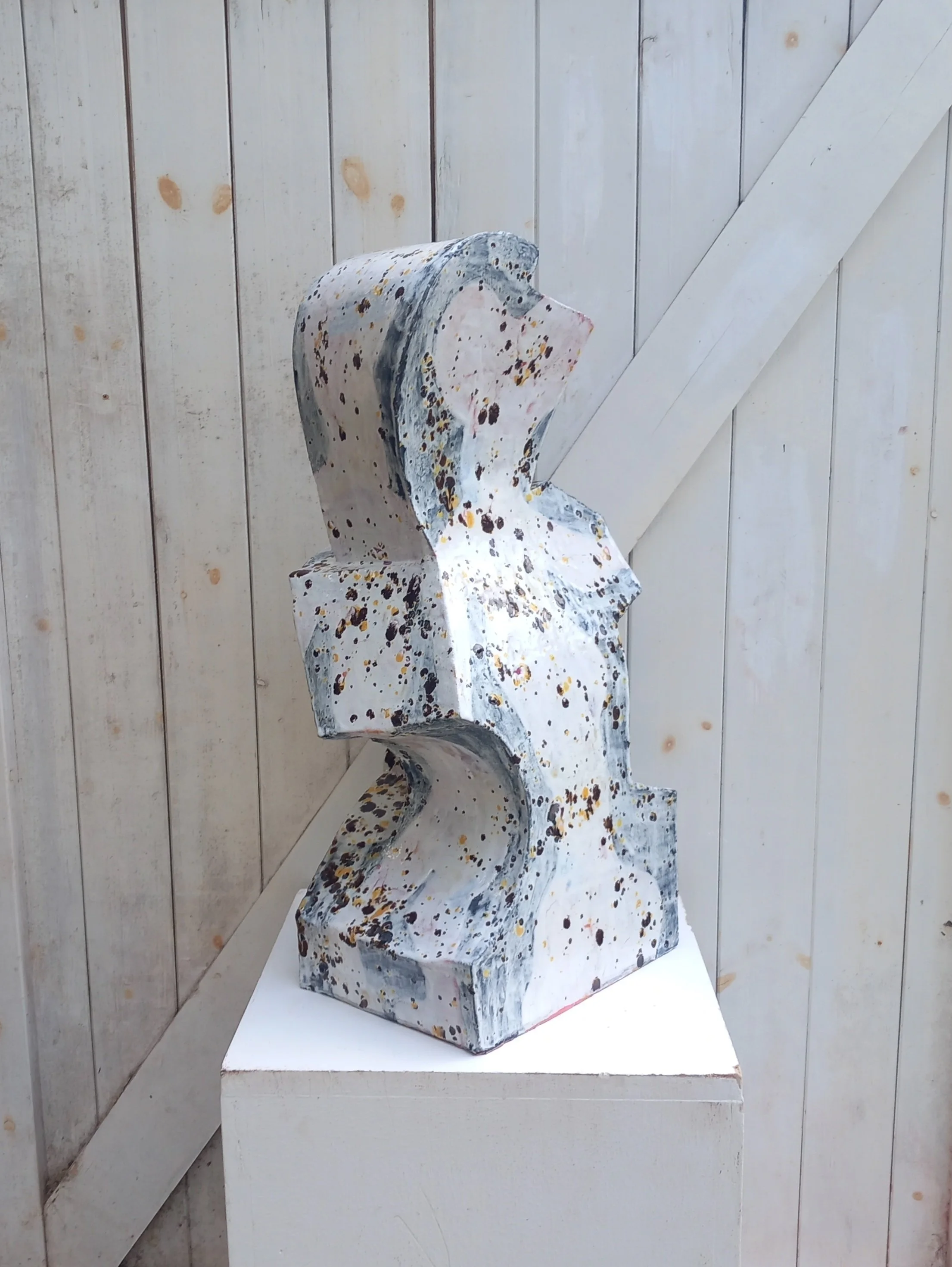 Wessle I
2022
65cm x 27cm x 22cm