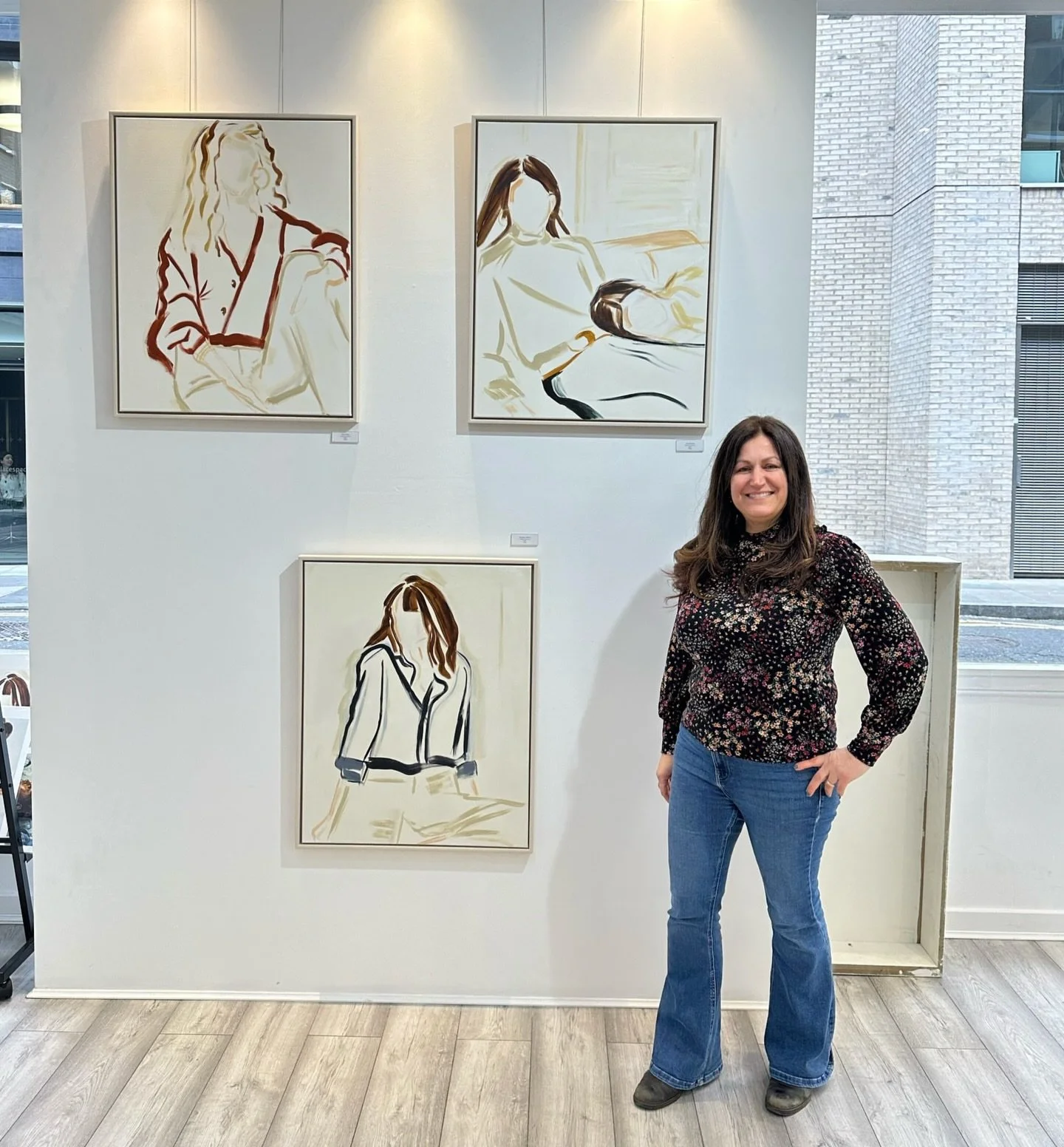 Elise Mendelle, bring us into your world&hellip;

&lsquo;As an artist, I am drawn to the quiet power of the female form and the emotional depth that lies within everyday moments. My work centres on capturing women in states of introspection, where li