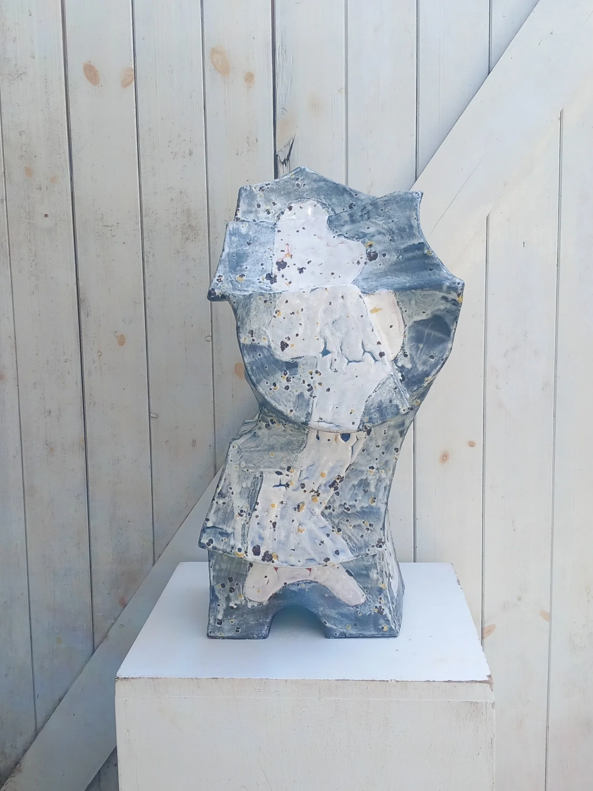 Wessle II 
2022
50cm x 26cm x 26cm