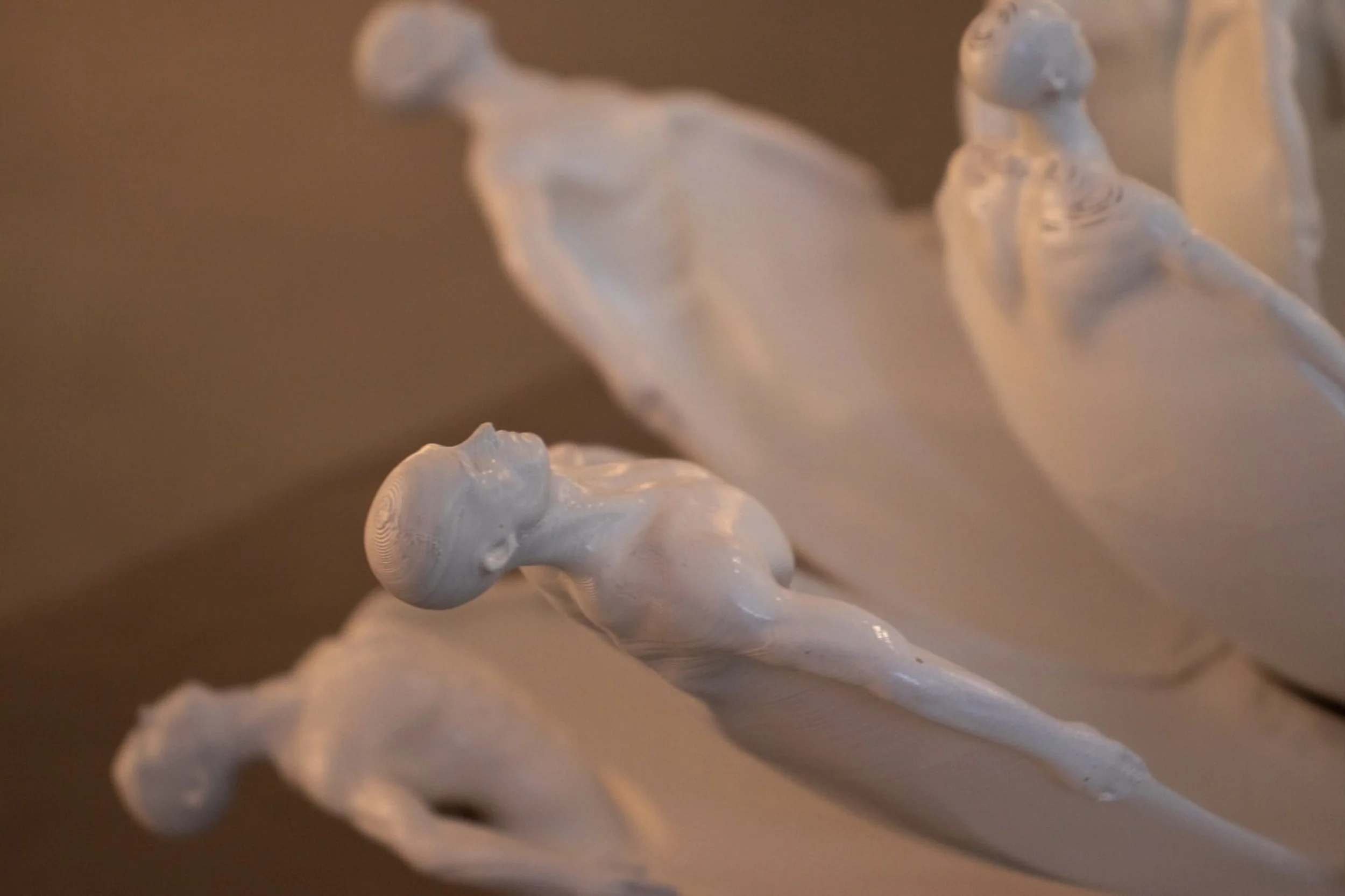 The Cyclical Body, 50 x 50 x 35cm, 3D sculpture, PLA, Enamel Gloss, Aluminium, 2024