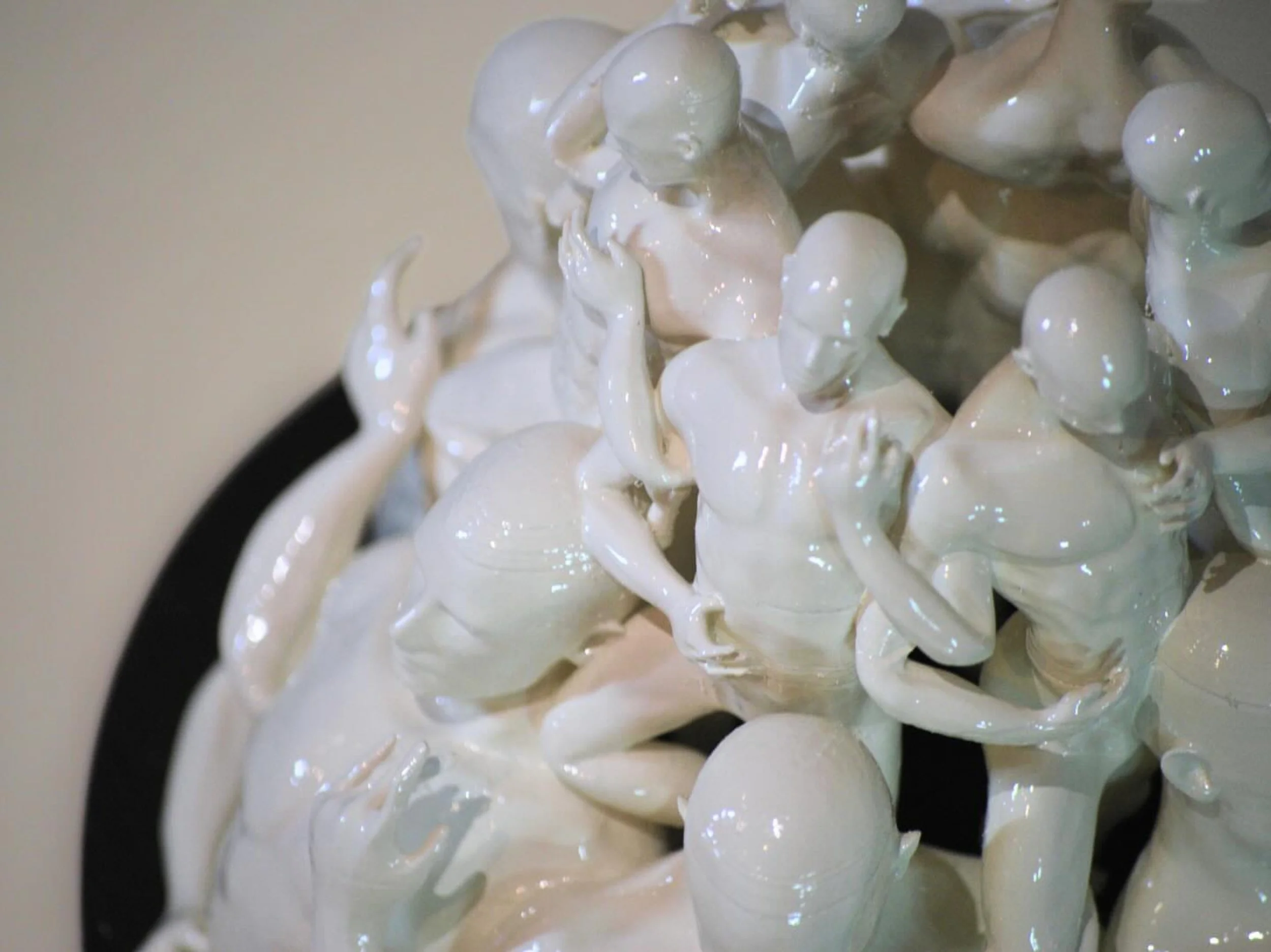 Body Chorus 001,  20 x 20 x 38cm, 3D sculpture, PLA, Enamel Gloss, Wood, 2026