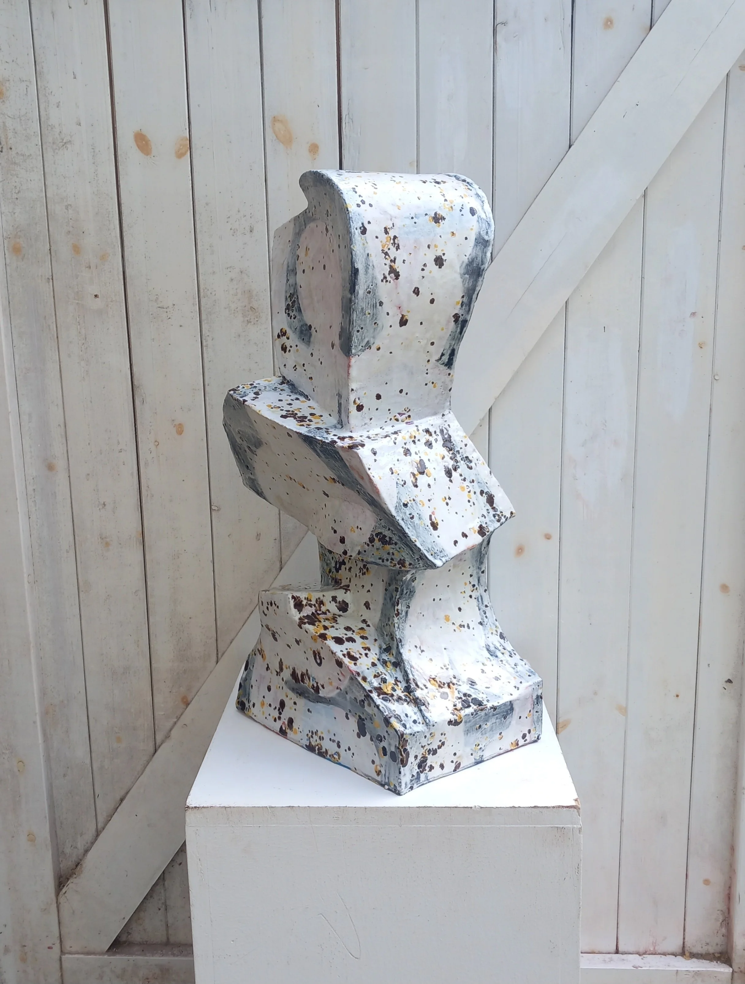 Wessle I
2022
65cm x 27cm x 22cm