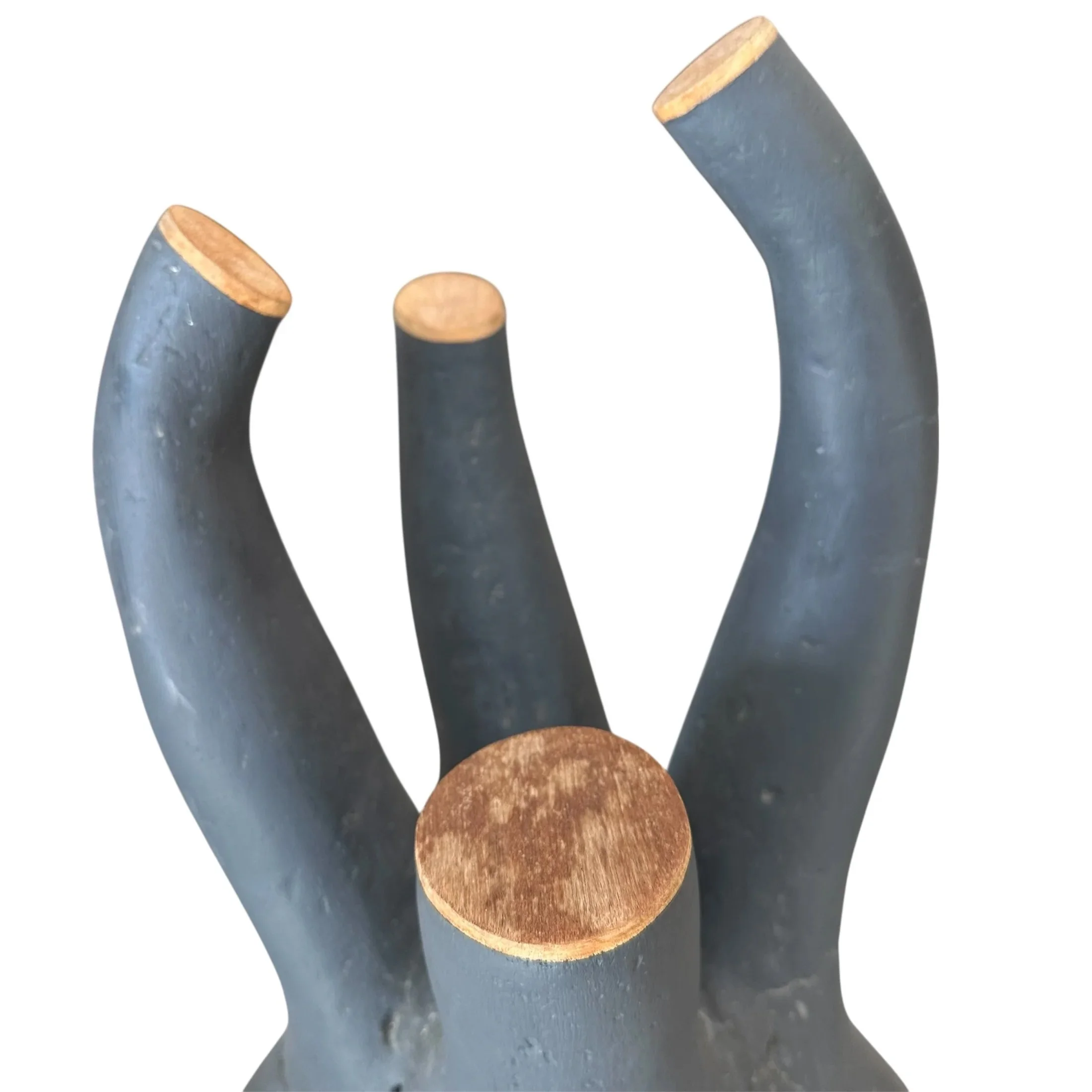 Ron Reihel
Title: Root, 1994
Size: 33 x 10 x 9 in / 83.8 x 25.4 x 22.9 cm
Price: $12,000