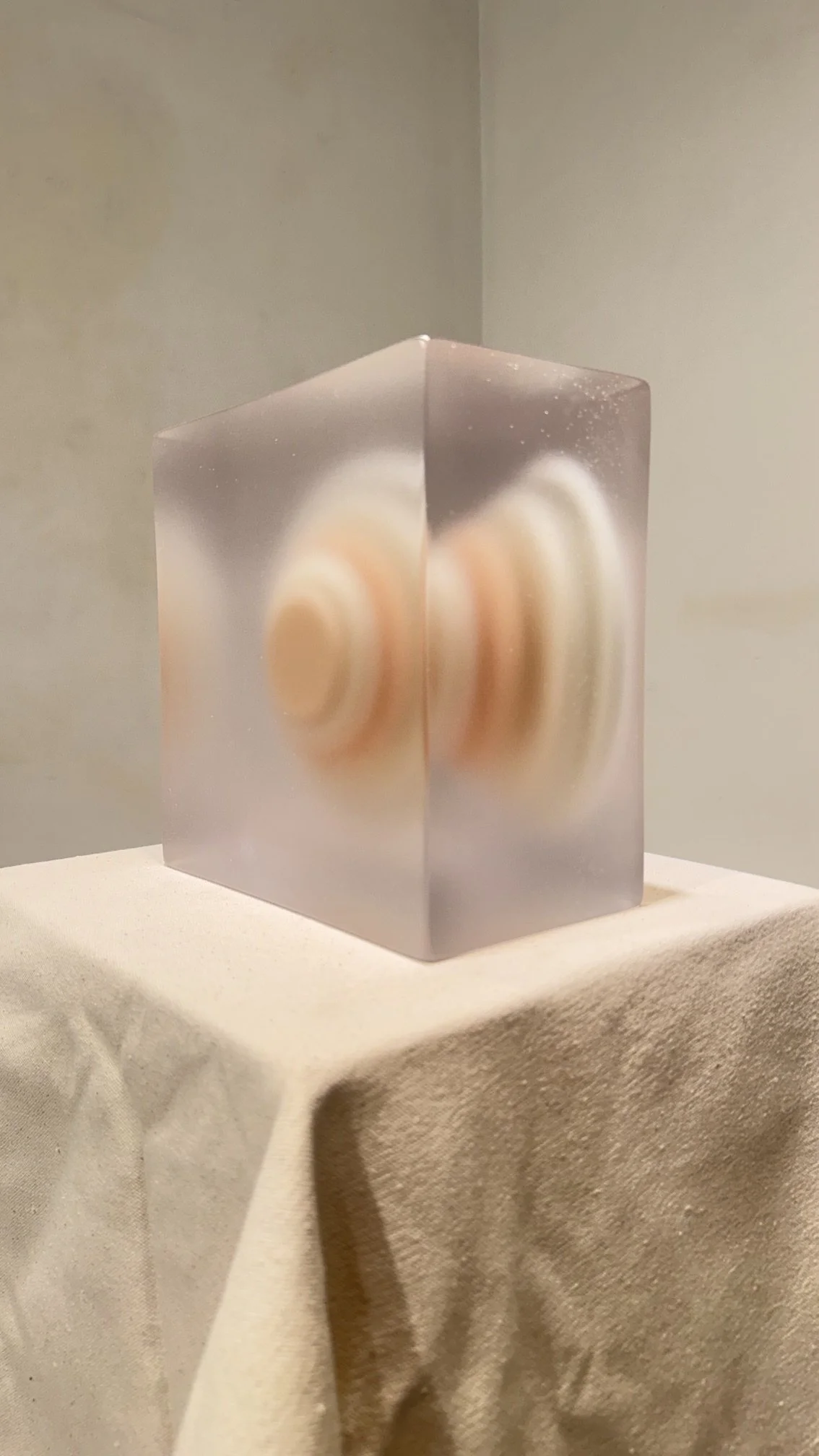 Ron Reihel
Title: Time shadow
Size: 8 x 8 x 4 3/8 inches / 20.32 × 20.32 × 11.11 cm