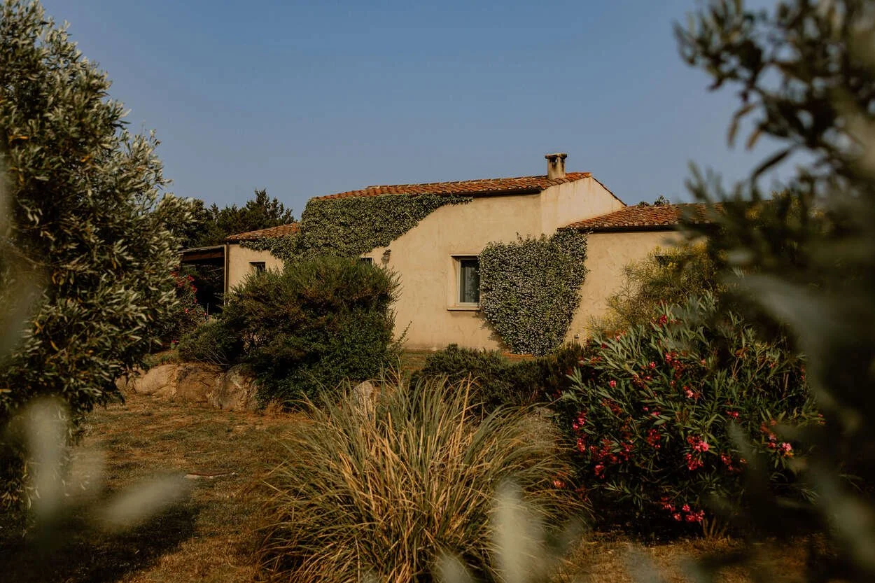 Cottage Ginepro con vista panoramica sulle colline rocciose e amaca all'aperto, Mascaratu