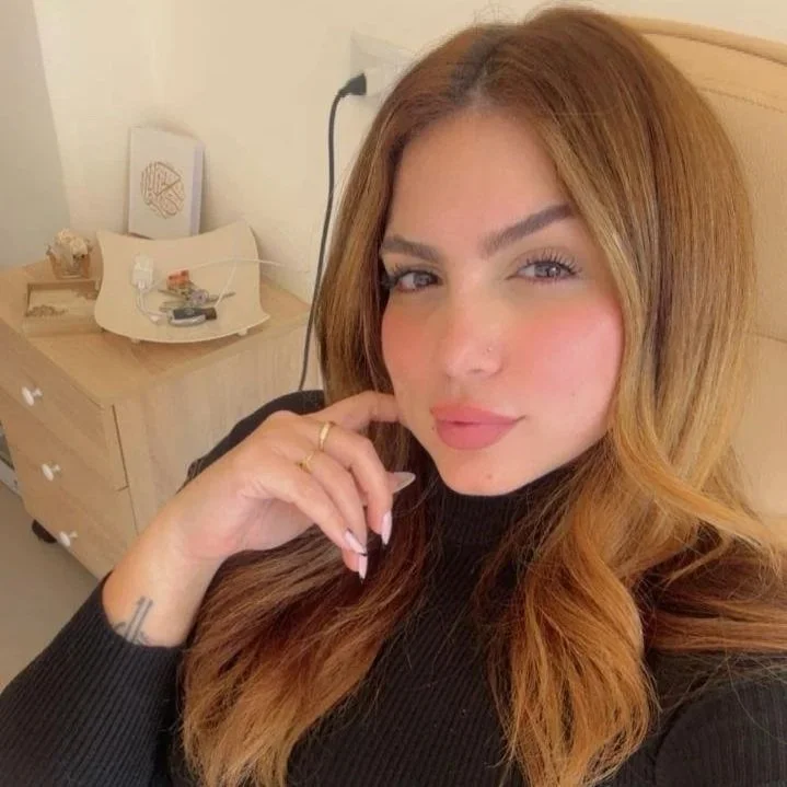 اليوم عمري 34 سنة