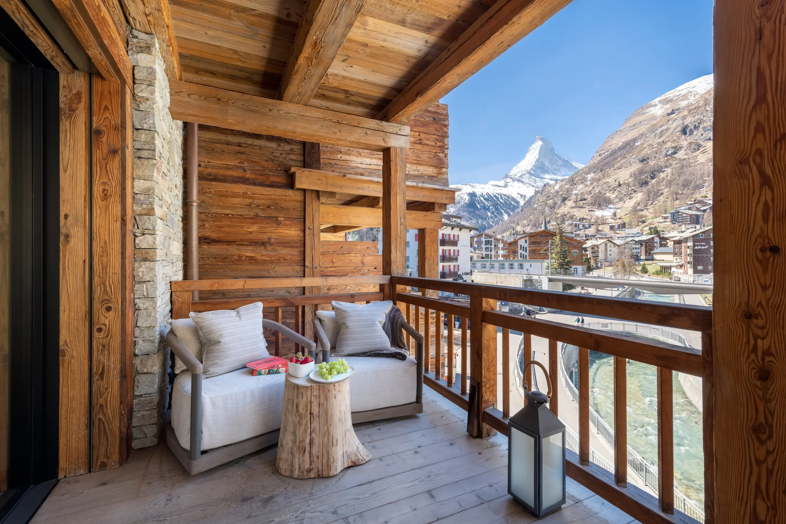 Chalet Elbrus Zermatt4.webp