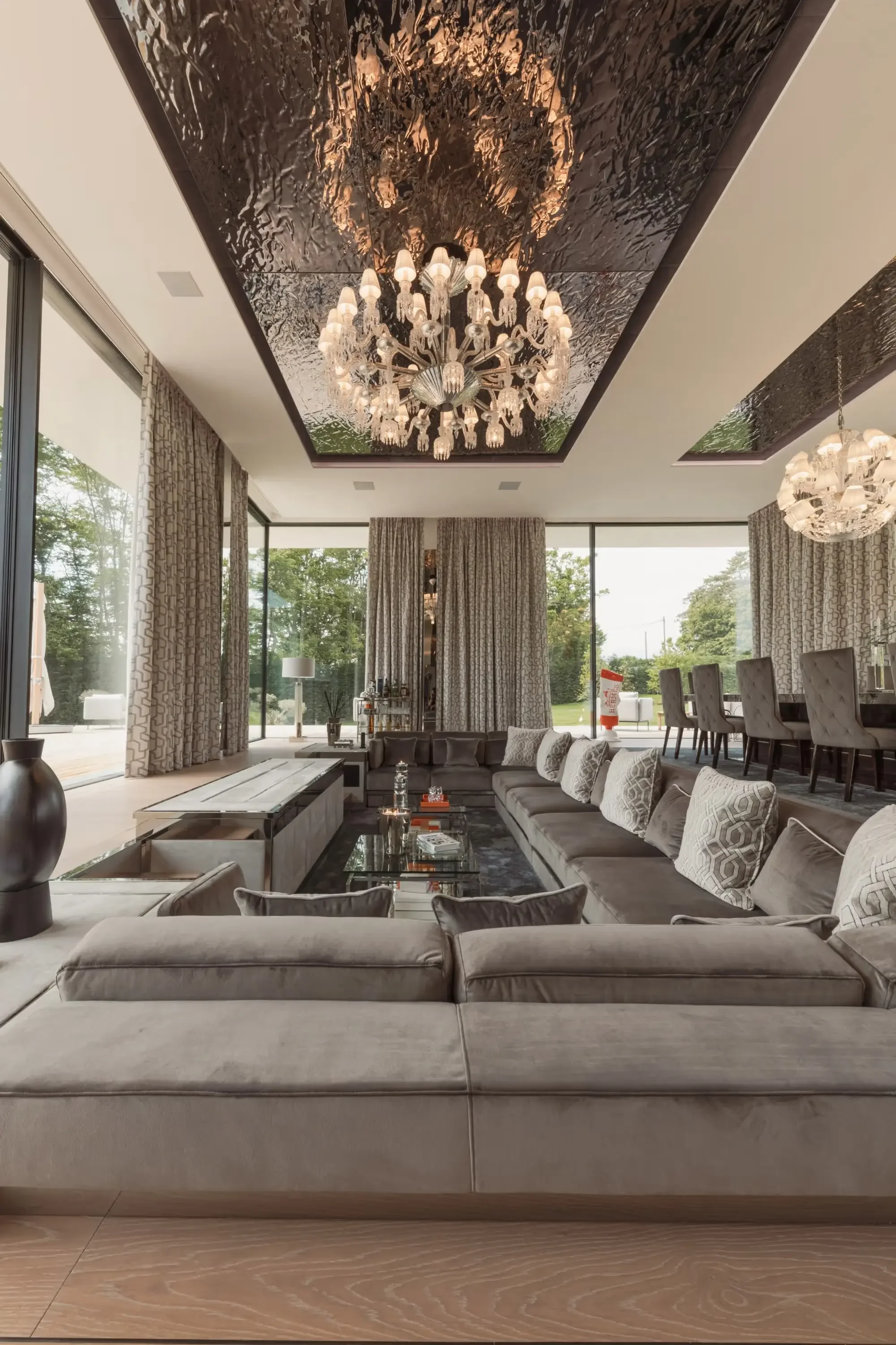 Ultima Grand Villa Geneva9.webp